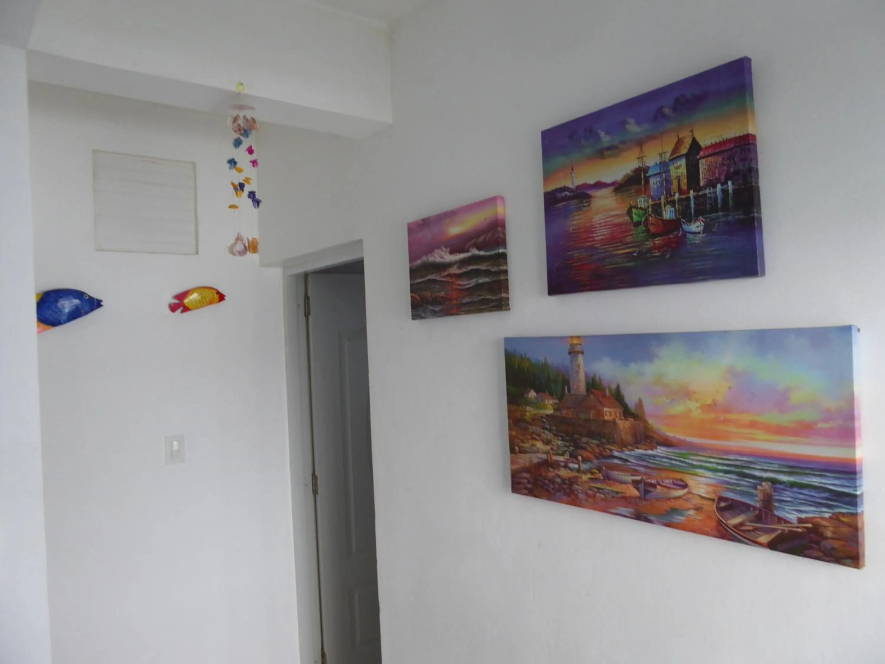 Decorative detail in CortLang Vacation Rentals, El Pueblito