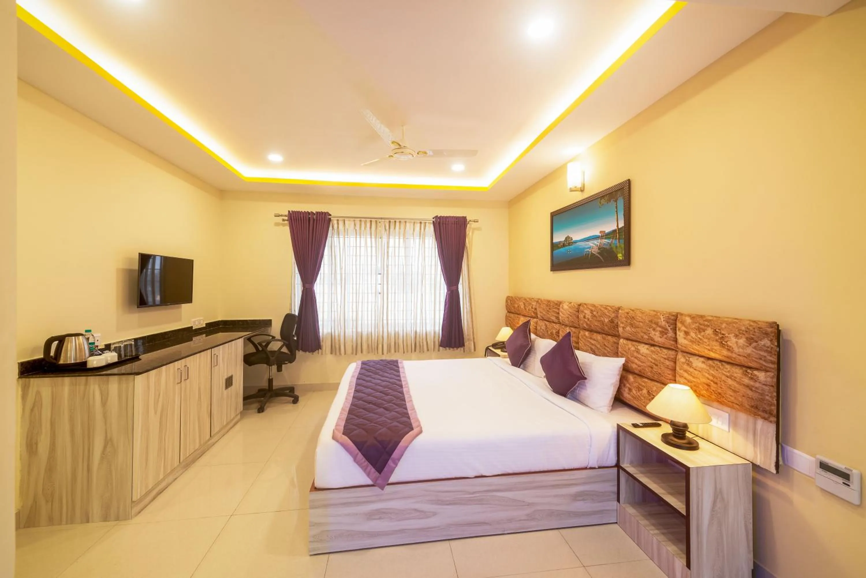 Bed in Zenith Hotels Hebbal Bangalore