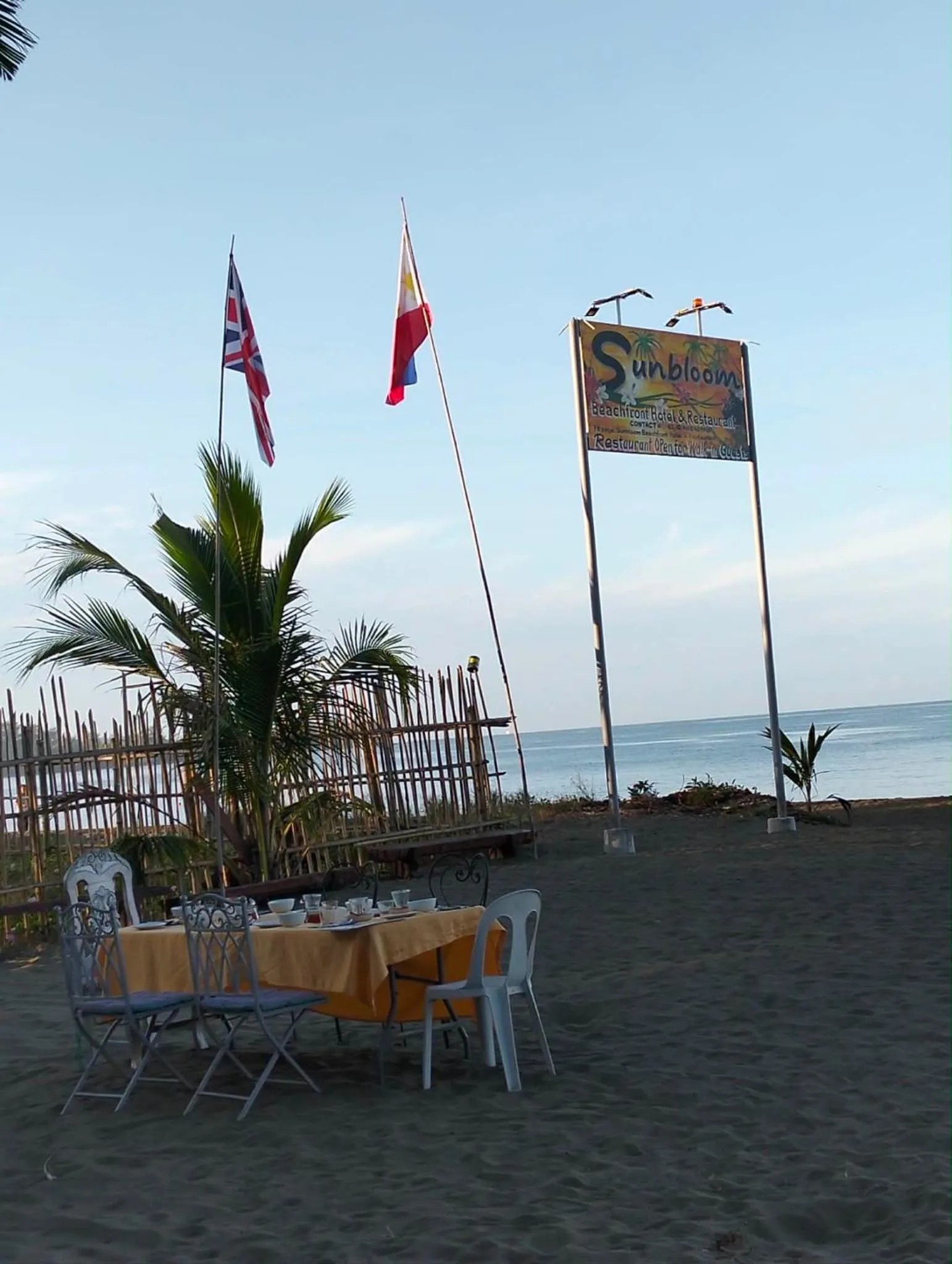 Sunbloom Beachfront Hotel and Restaurant Zambales