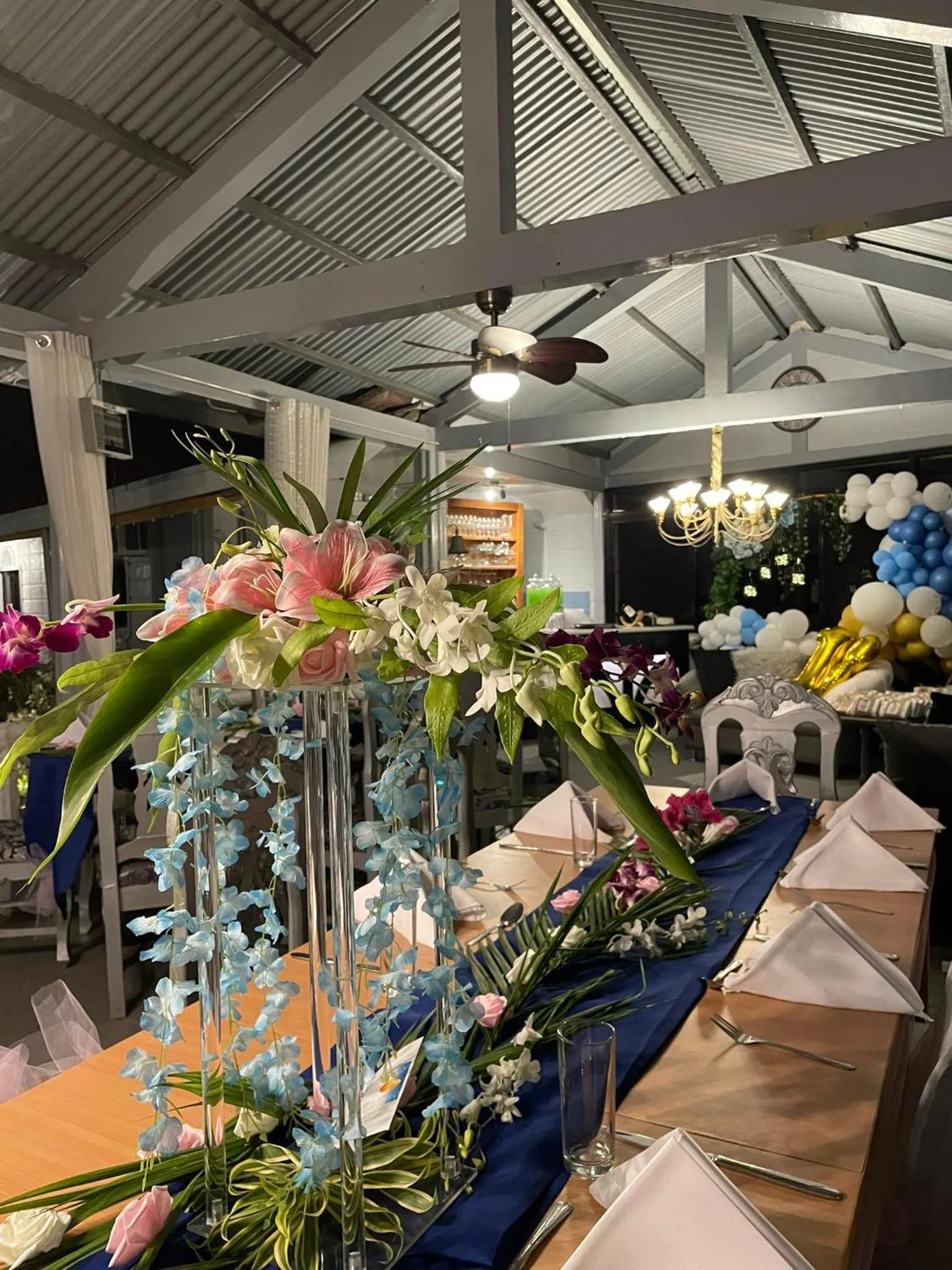 Sunbloom Beachfront Hotel and Restaurant Zambales