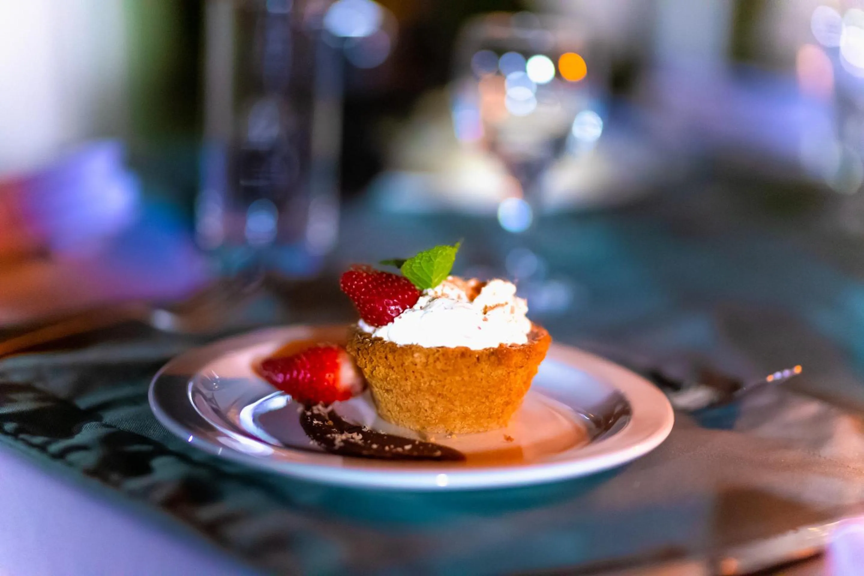 Food and drinks in Burley House by Ulendo