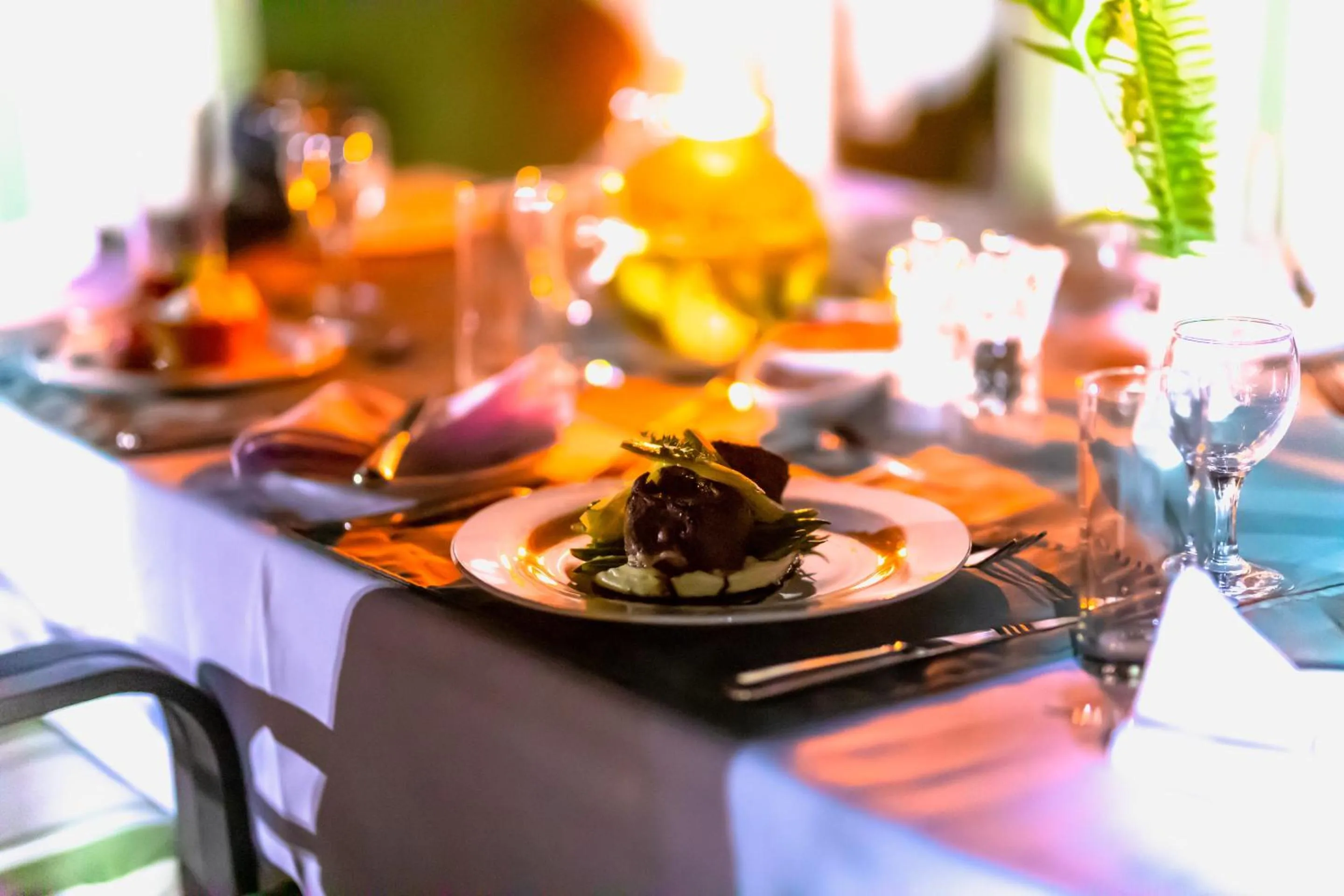 Food and drinks in Burley House by Ulendo