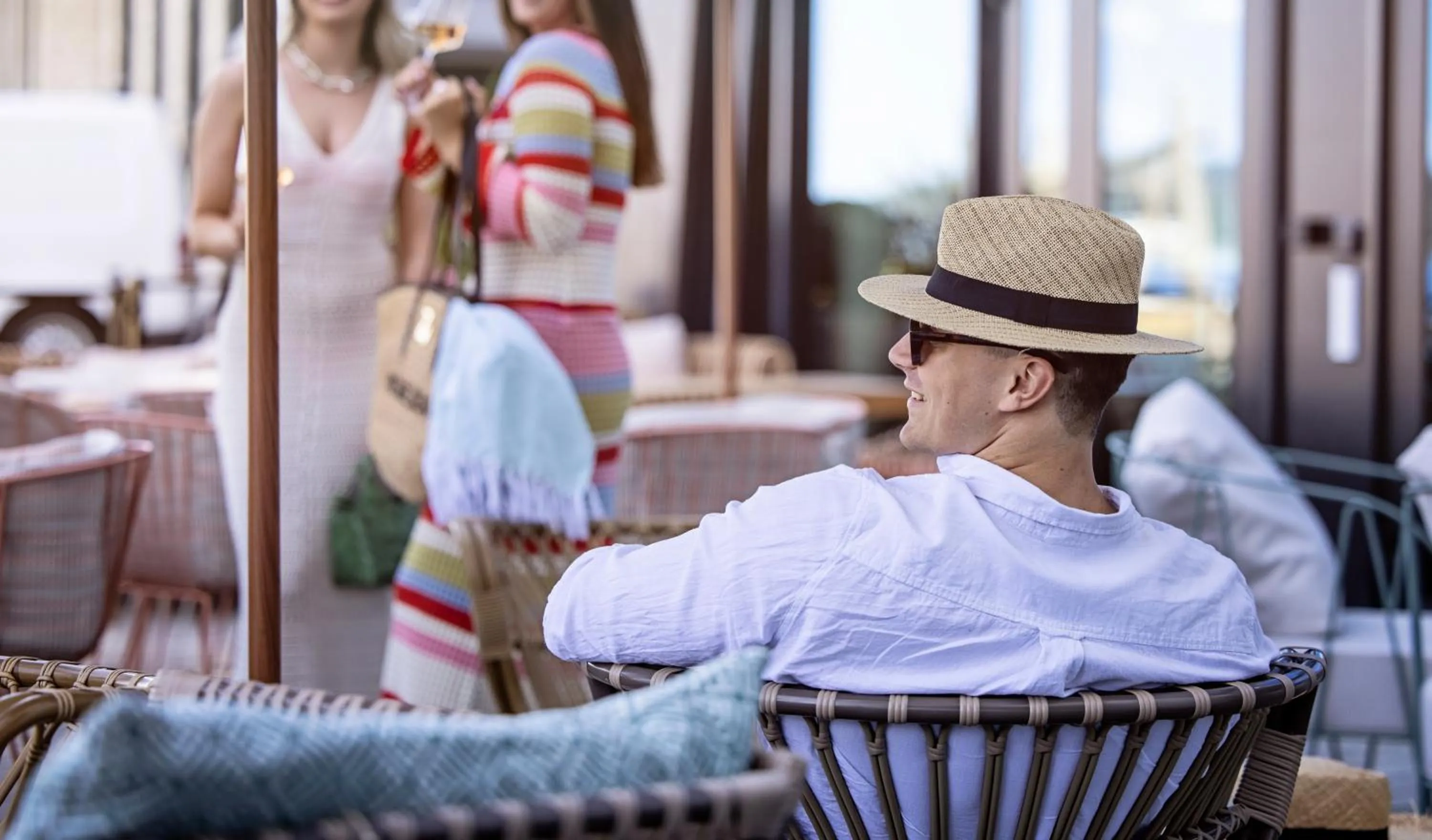 Seating area in Hotel Riviera