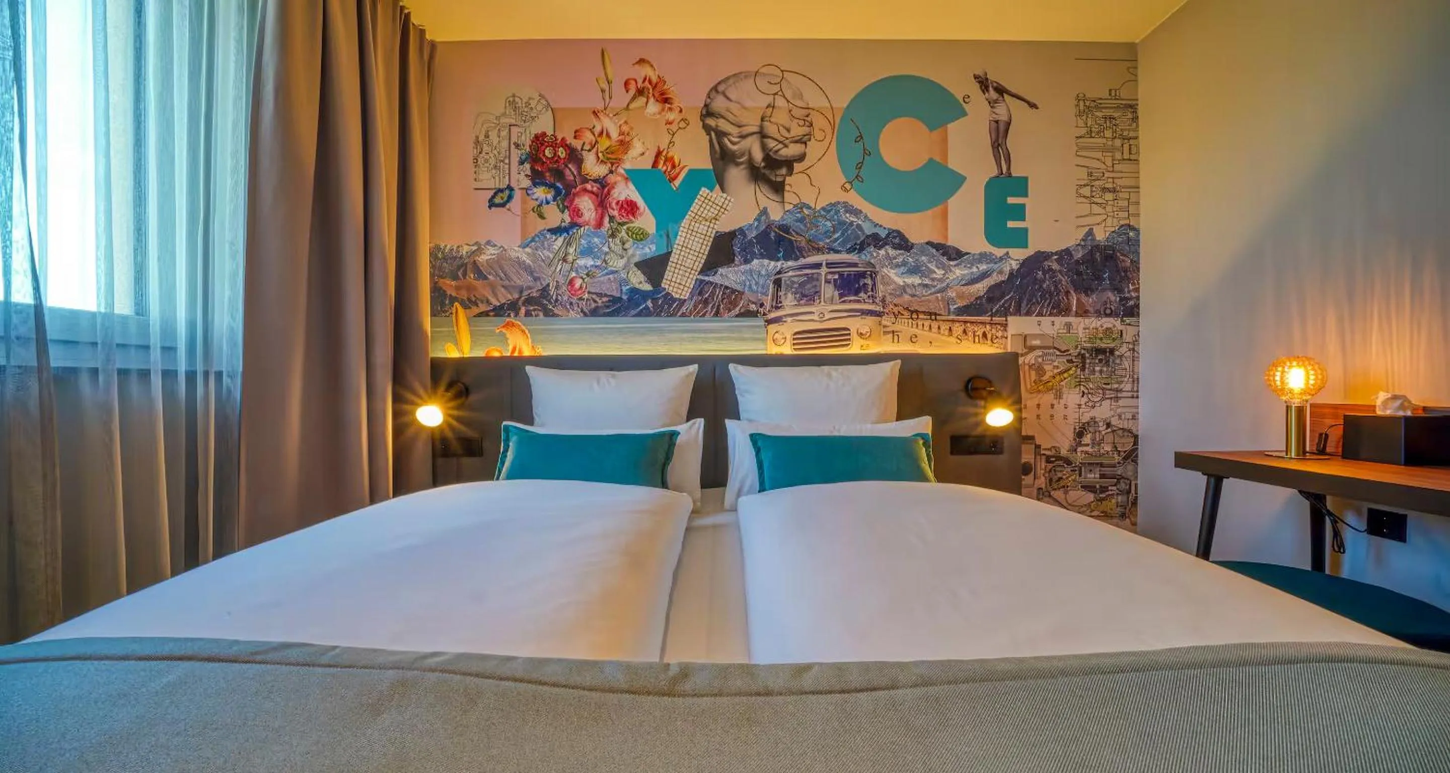 Photo of the whole room, Bed in PLAZA INN Ulm