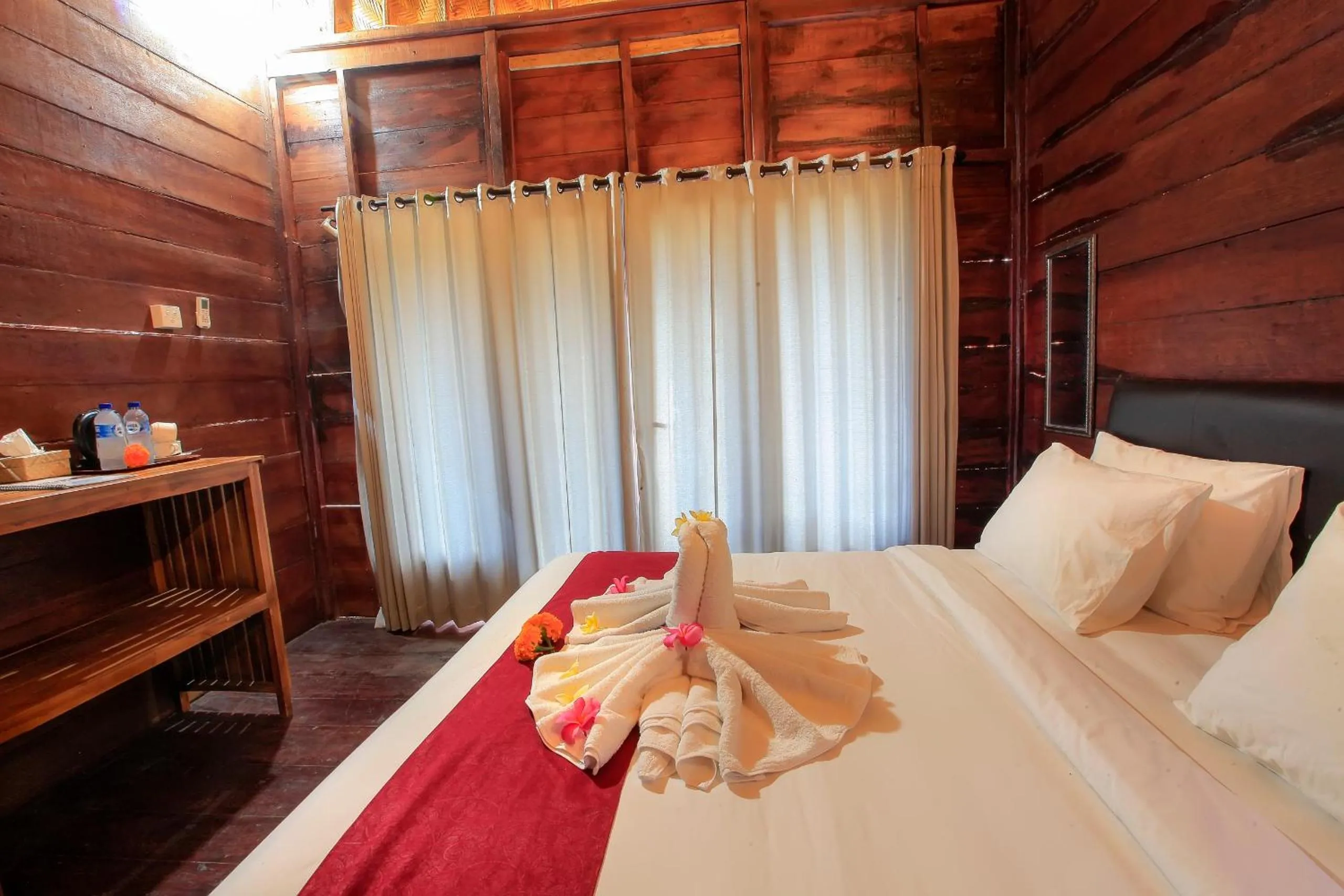 Bedroom in THE DARA HILL