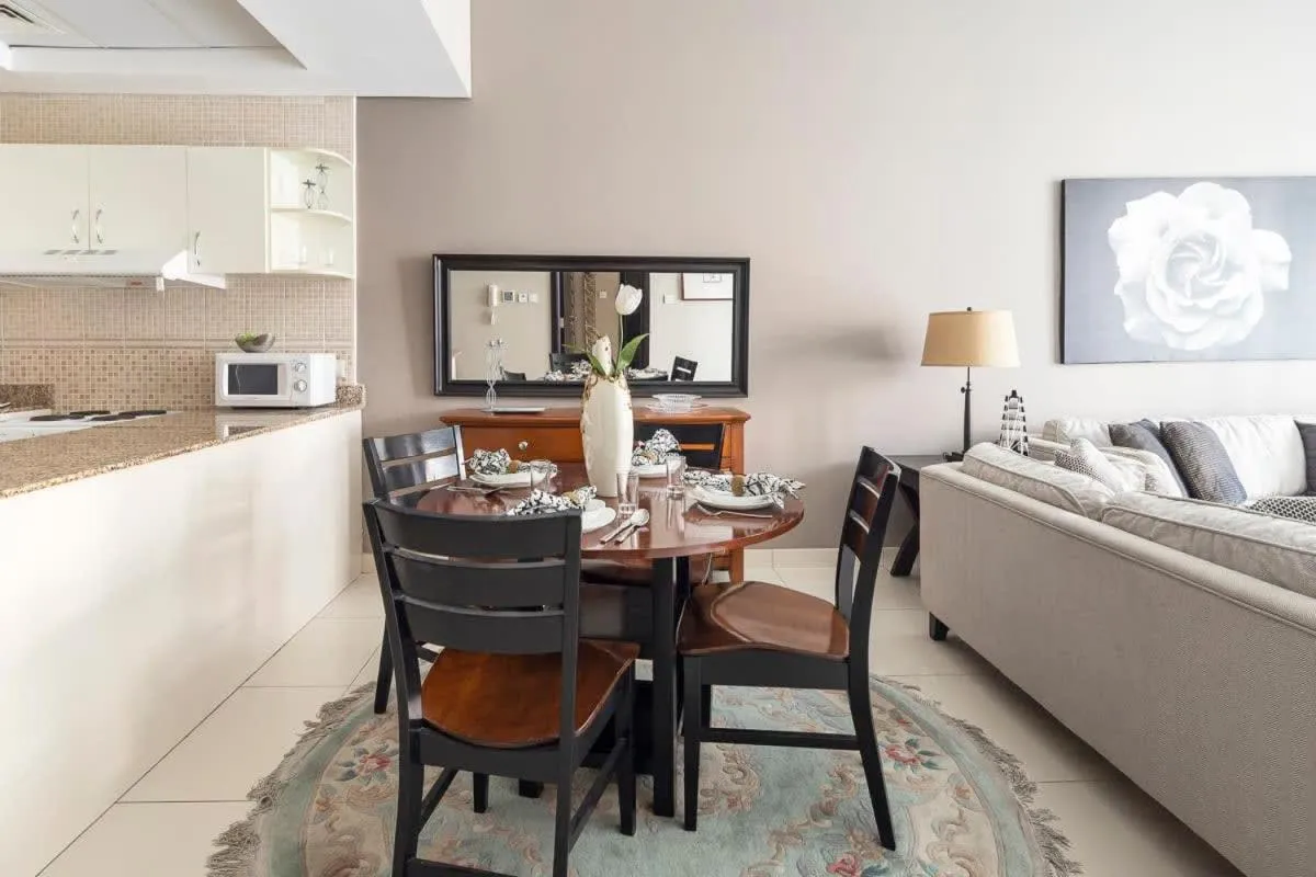 Frank Porter - Atlantic Tower 1