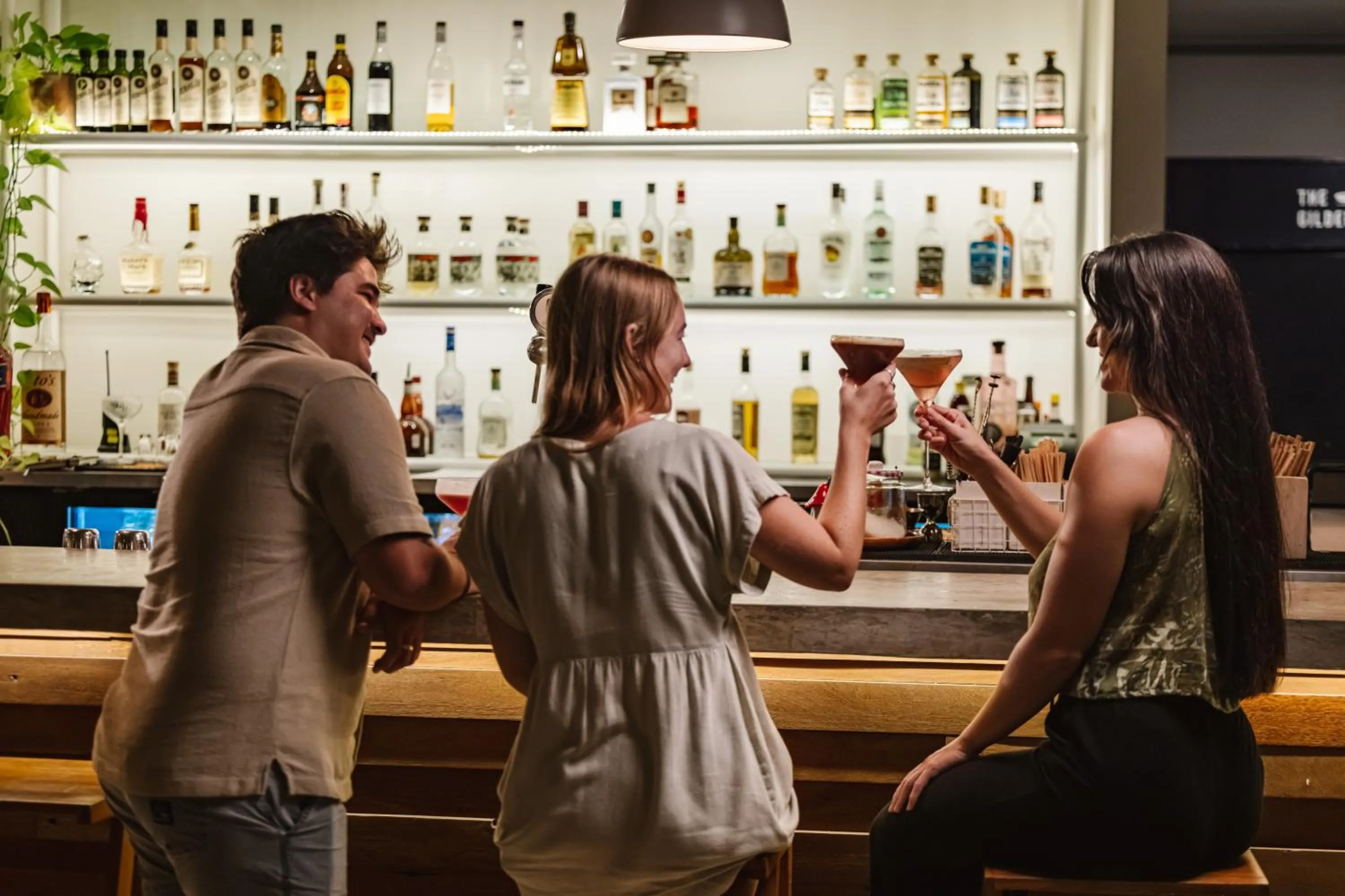 People in The Gilded Iguana