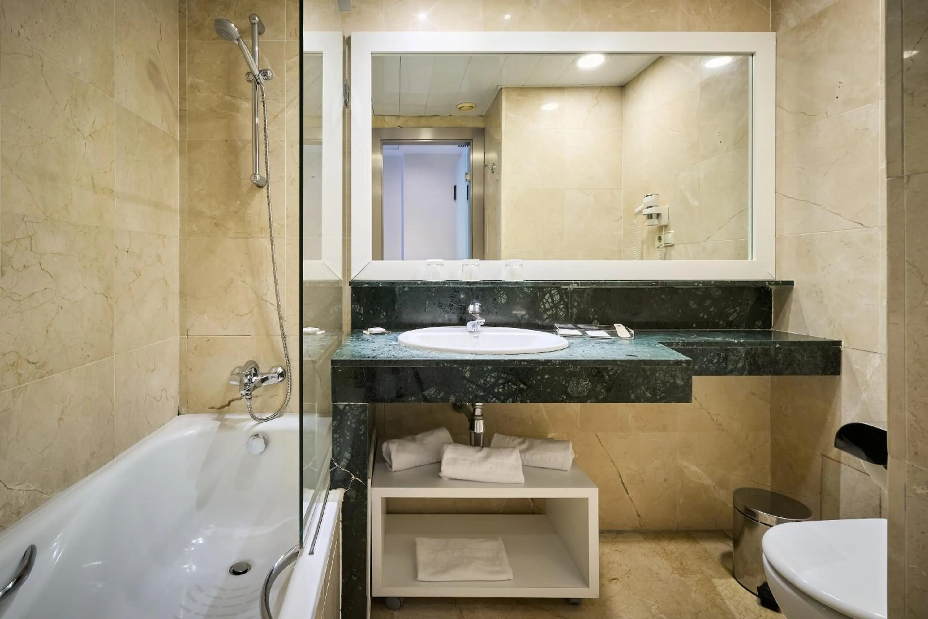 Bathroom in Catalonia Bristol