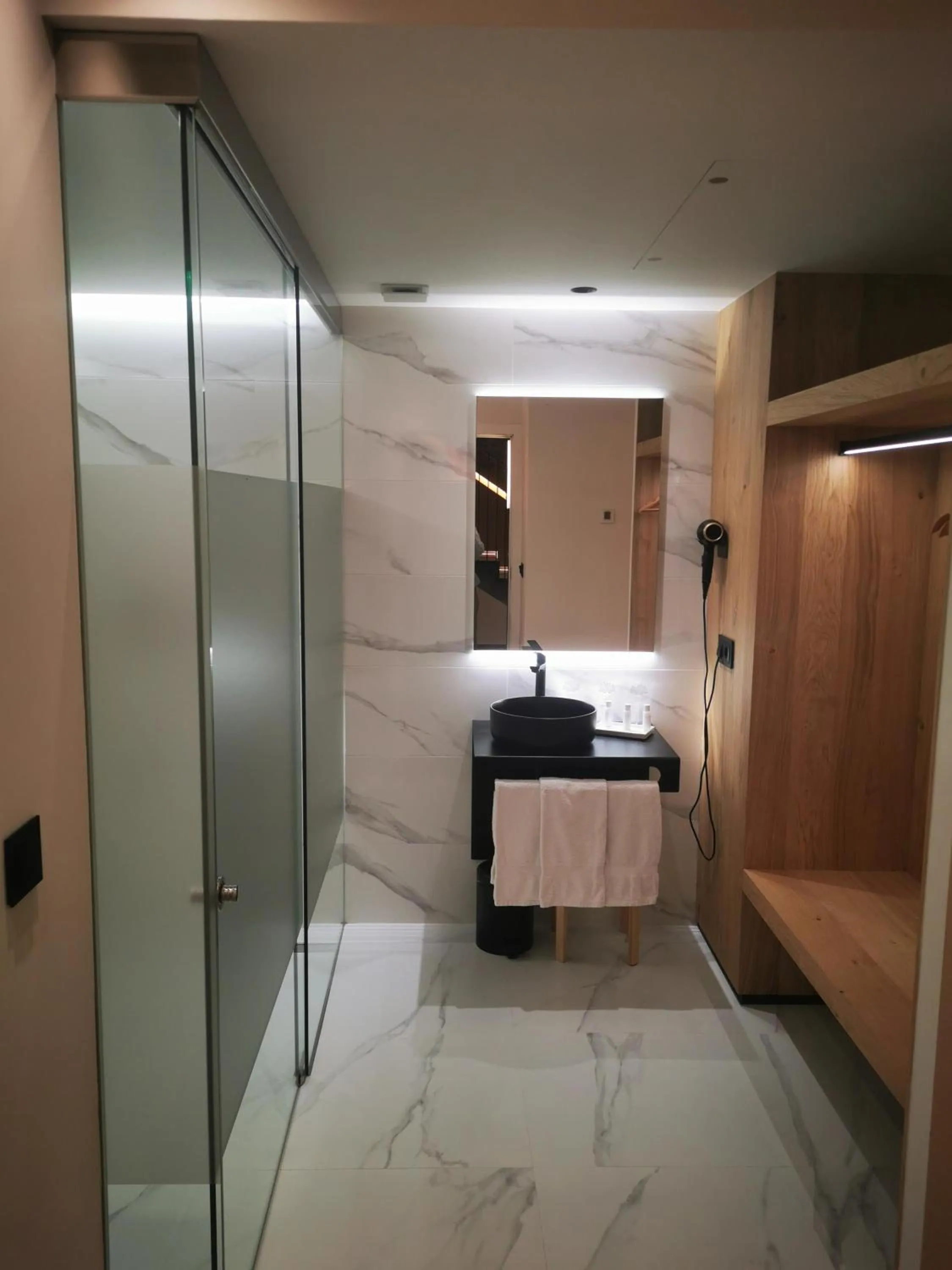 Bathroom in Hotel Plaza Obradoiro by Bossh! Hotels