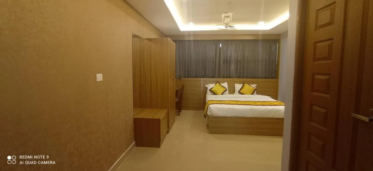 Bed in Hotel Emirates