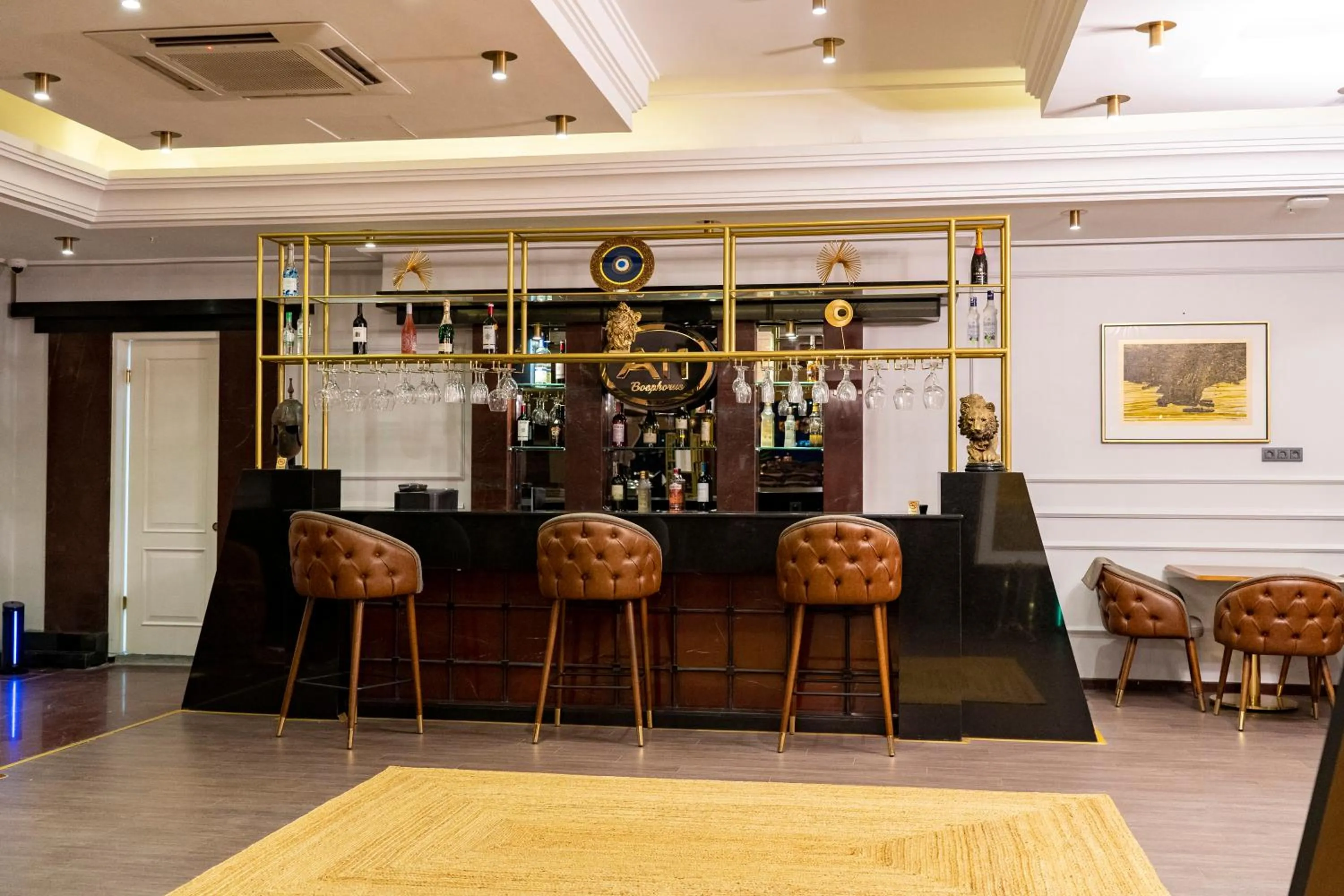 Restaurant/places to eat in A11 HOTEL BOSPHORUS