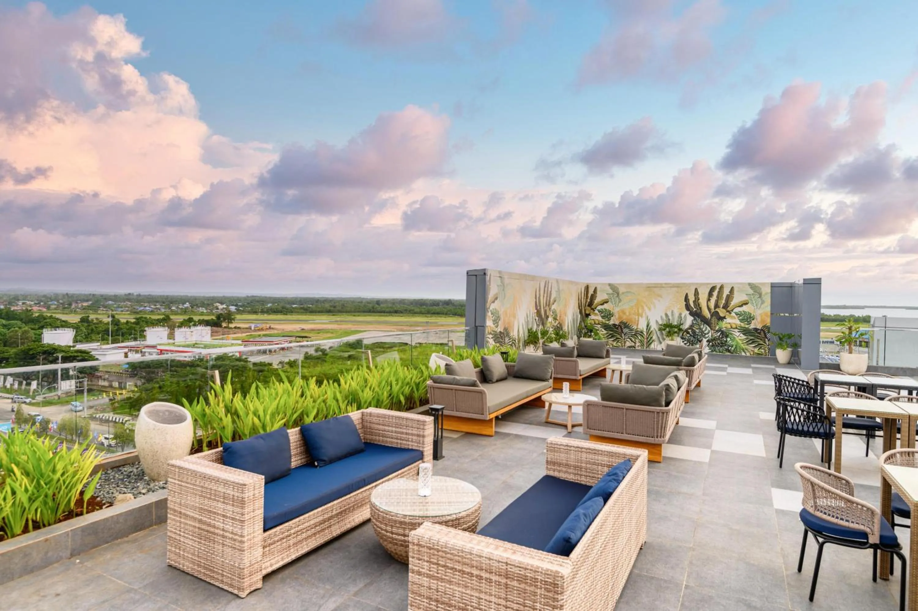 Restaurant/places to eat in Aston Sorong Hotel & Conference Center