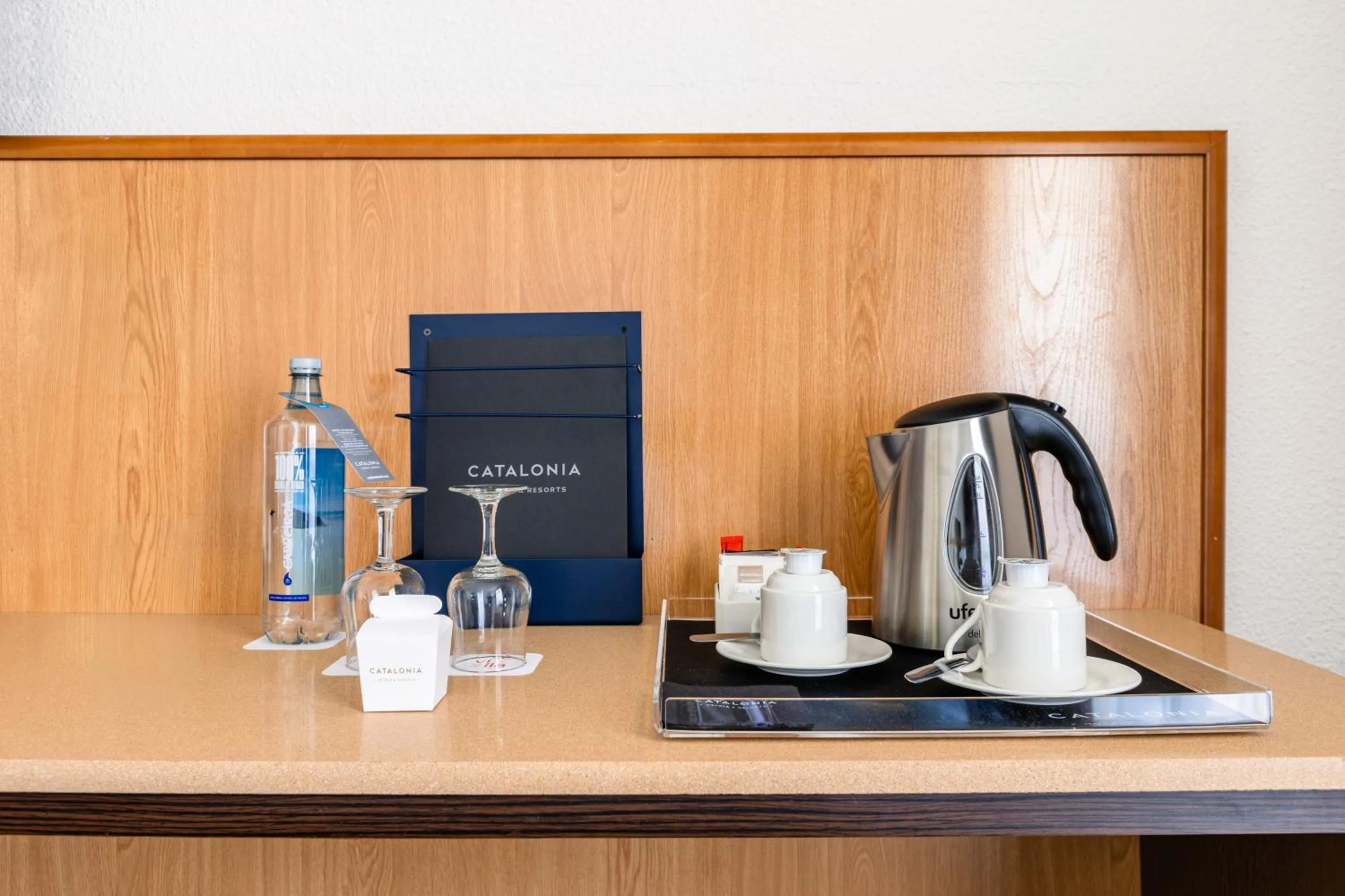 Coffee/tea facilities in Catalonia Oro Negro