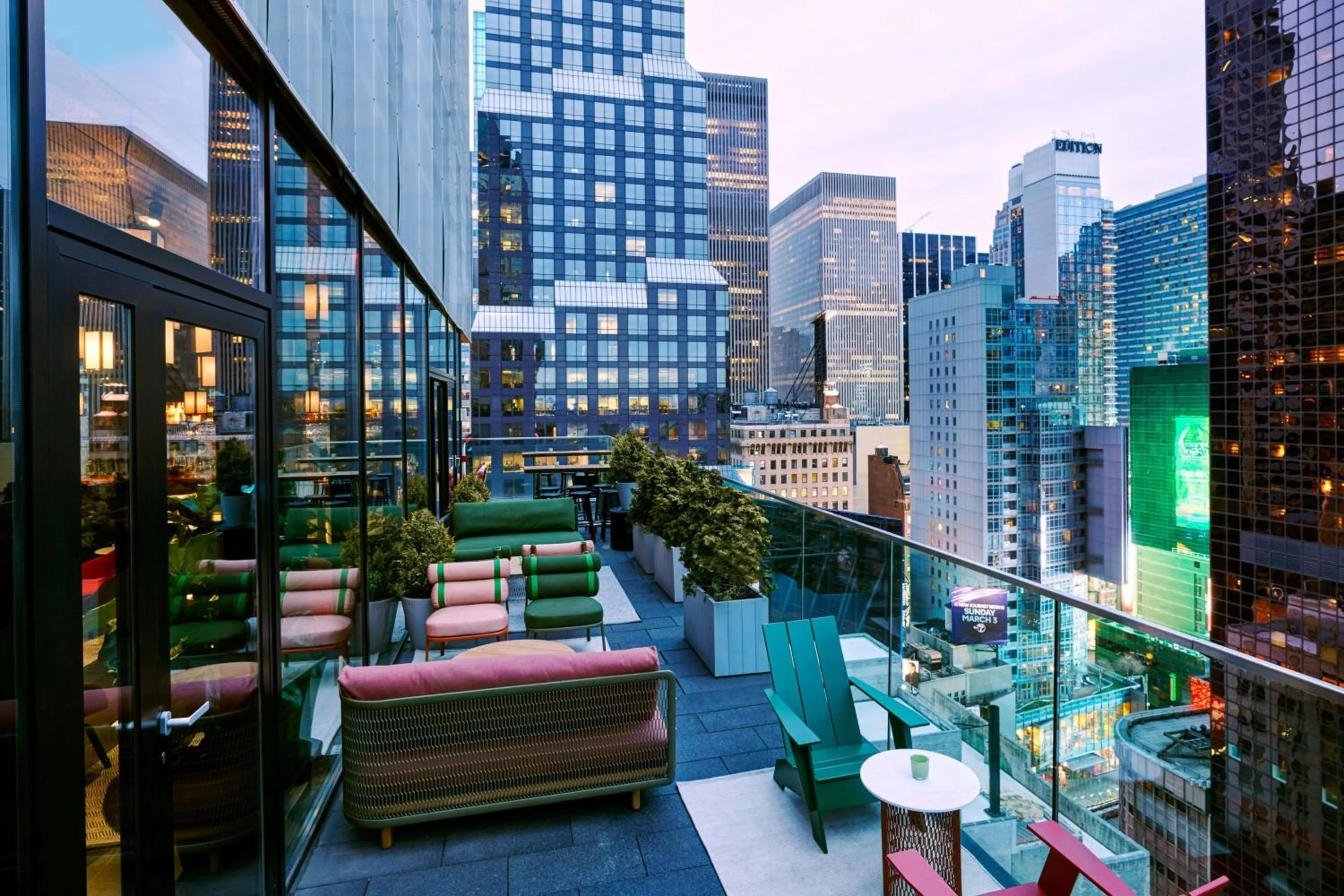 Lounge or bar in citizenM New York Times Square