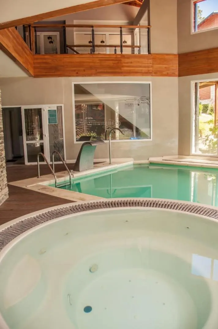 Los Robles Apart & Spa