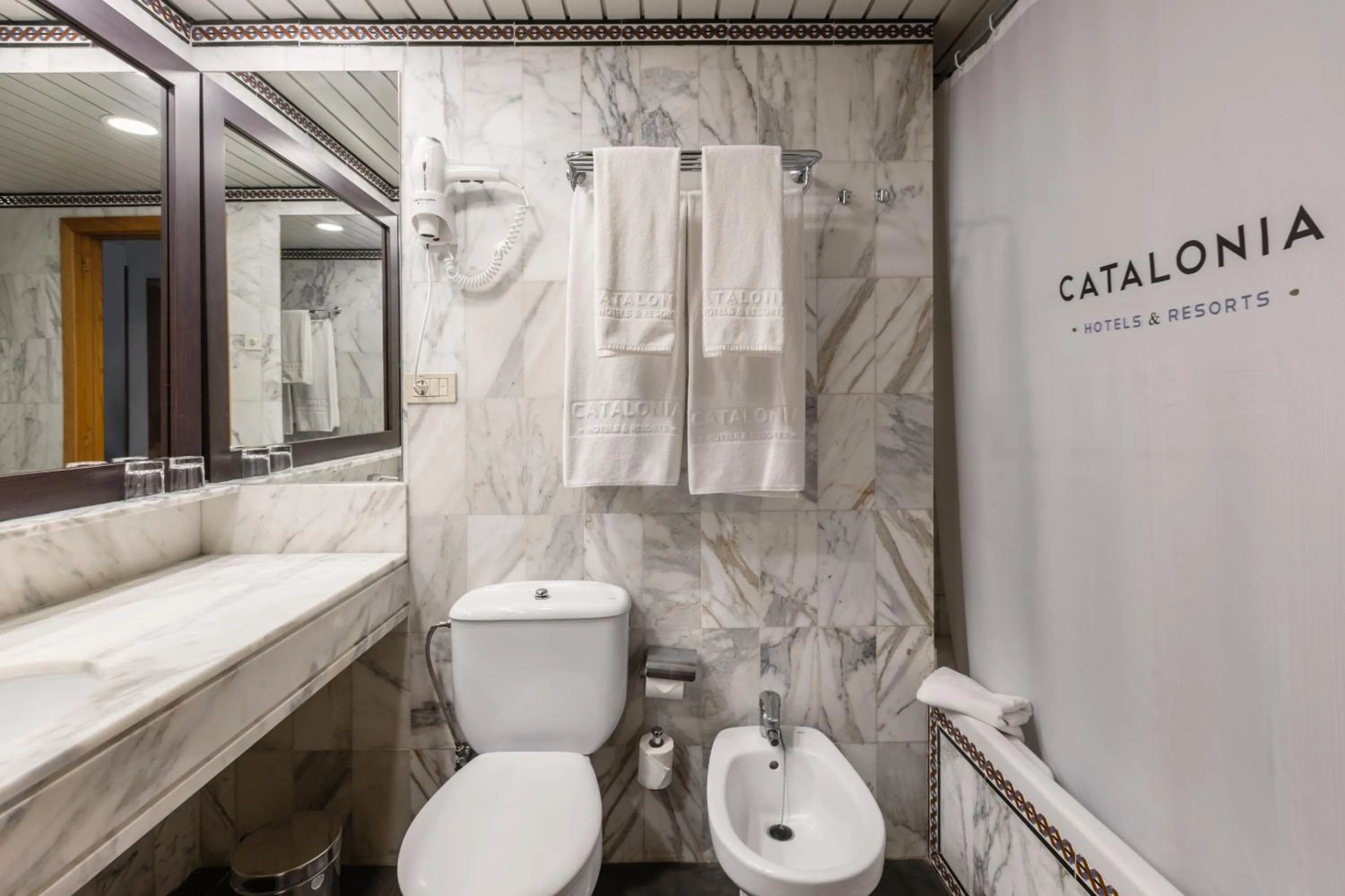 Bathroom in Catalonia Las Vegas - Adults Only