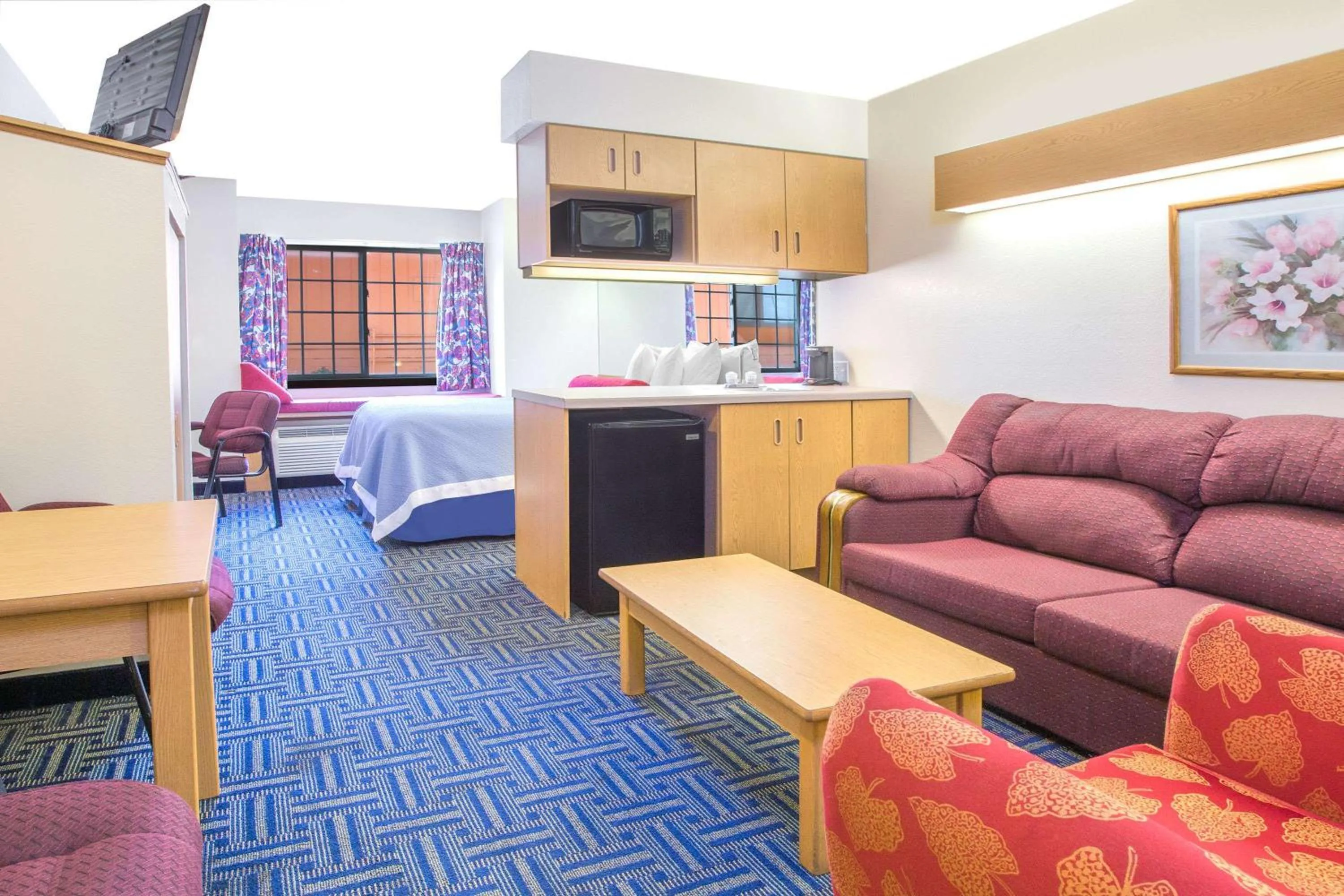 Photo of the whole room, Bed in Quality Inn Sallisaw