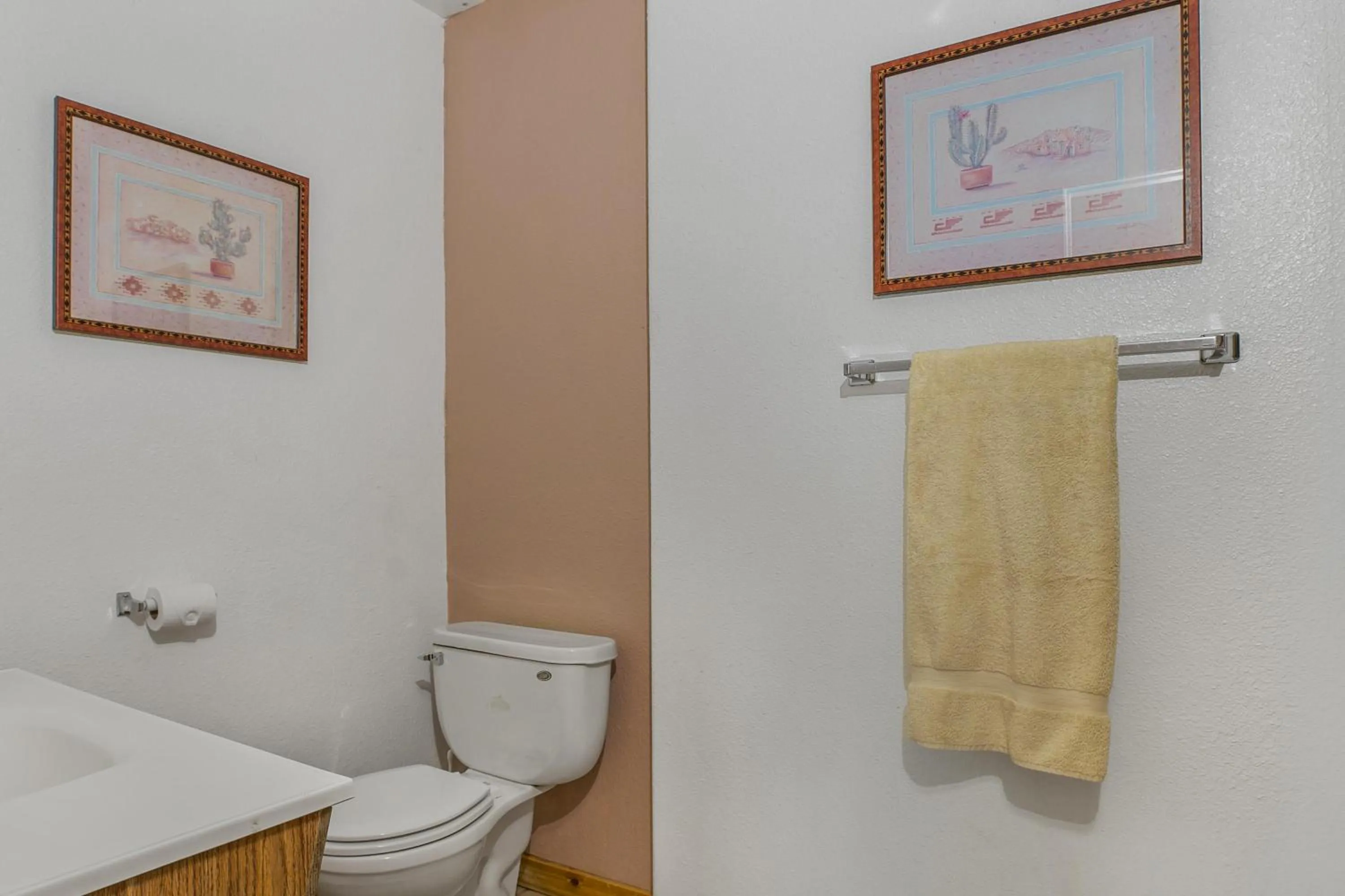 Bathroom in Ranchette Ponderosa - The Timpanogos #1 at Wind Walker Homestead