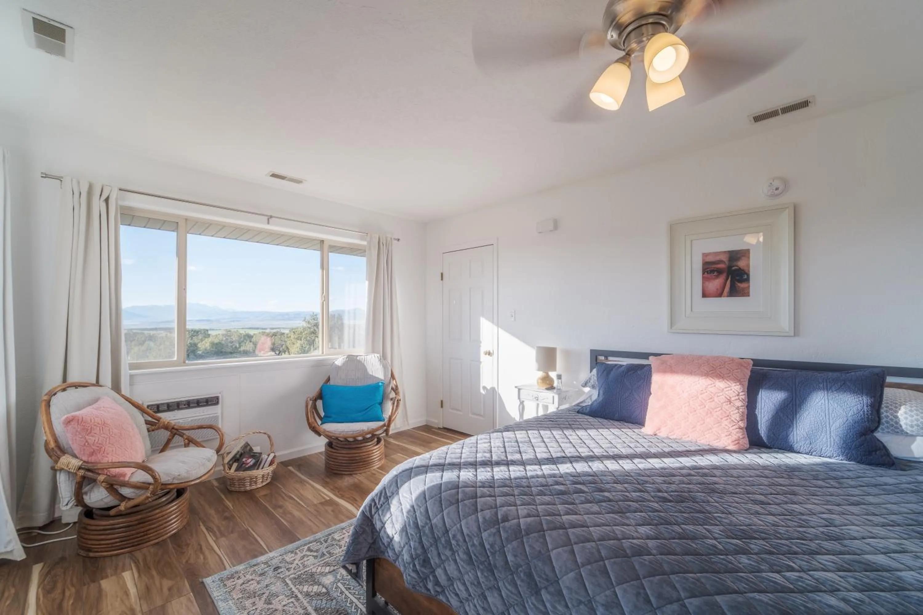 Bed in The Harmony Studio at Wind Walker Homestead