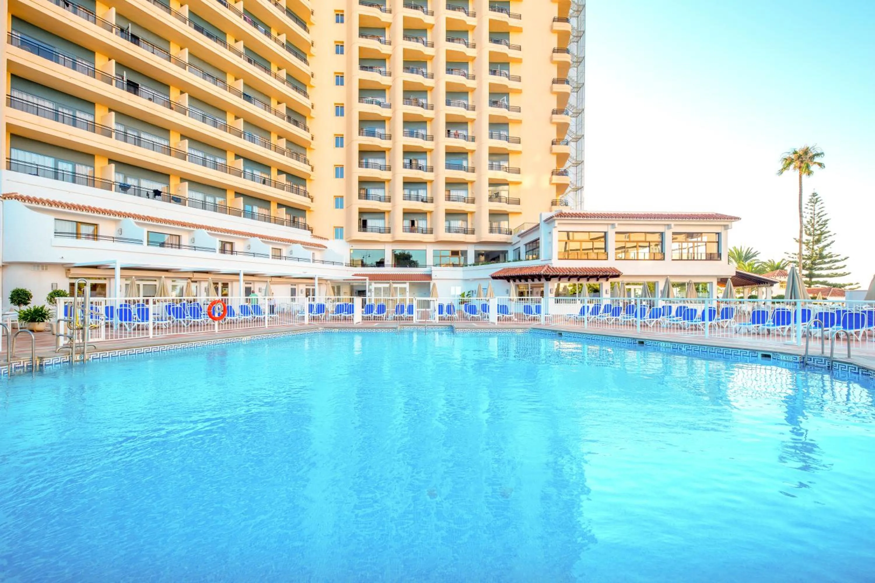 Garden in Globales Gardenia