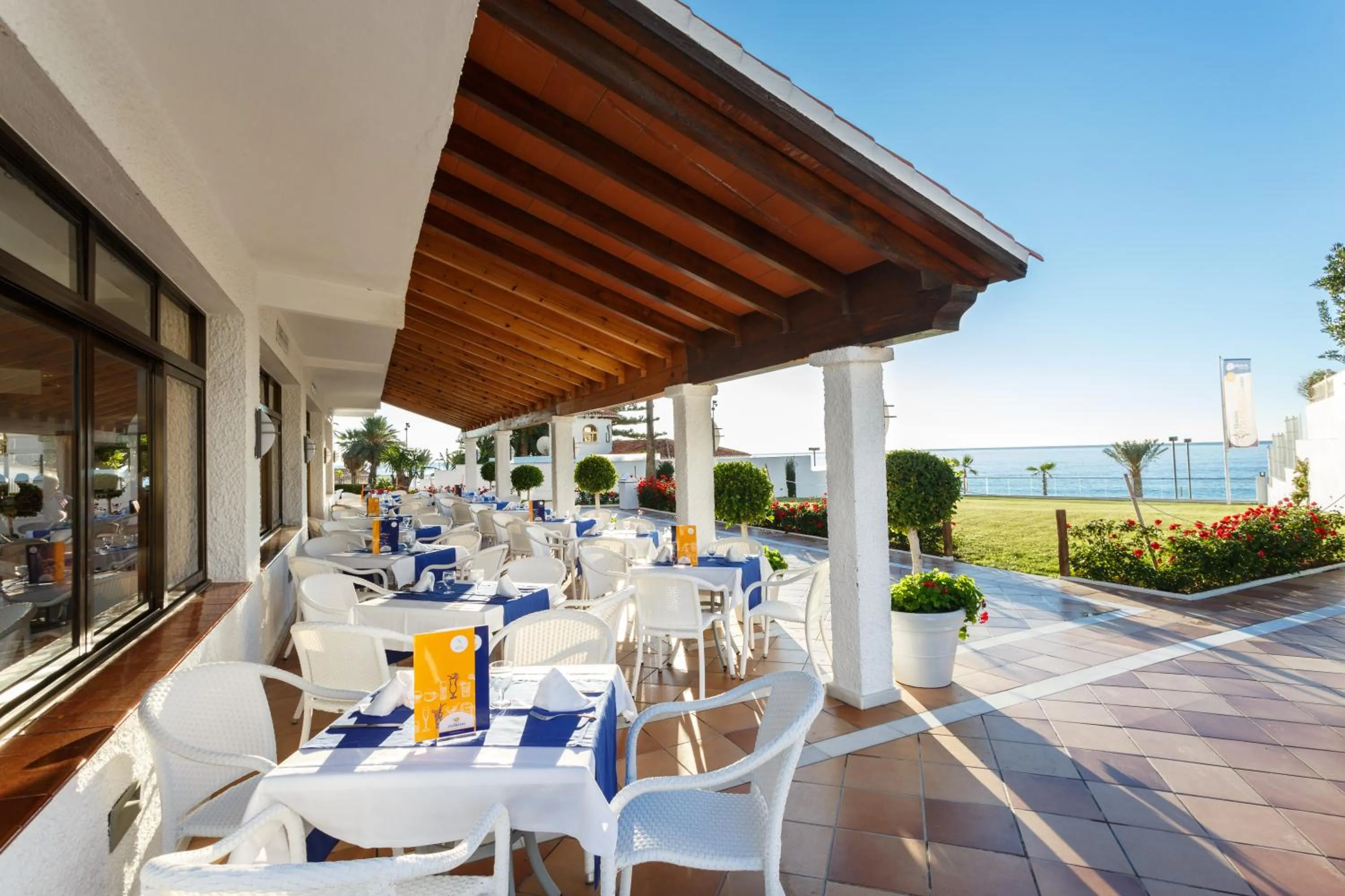 Lounge or bar in Globales Gardenia