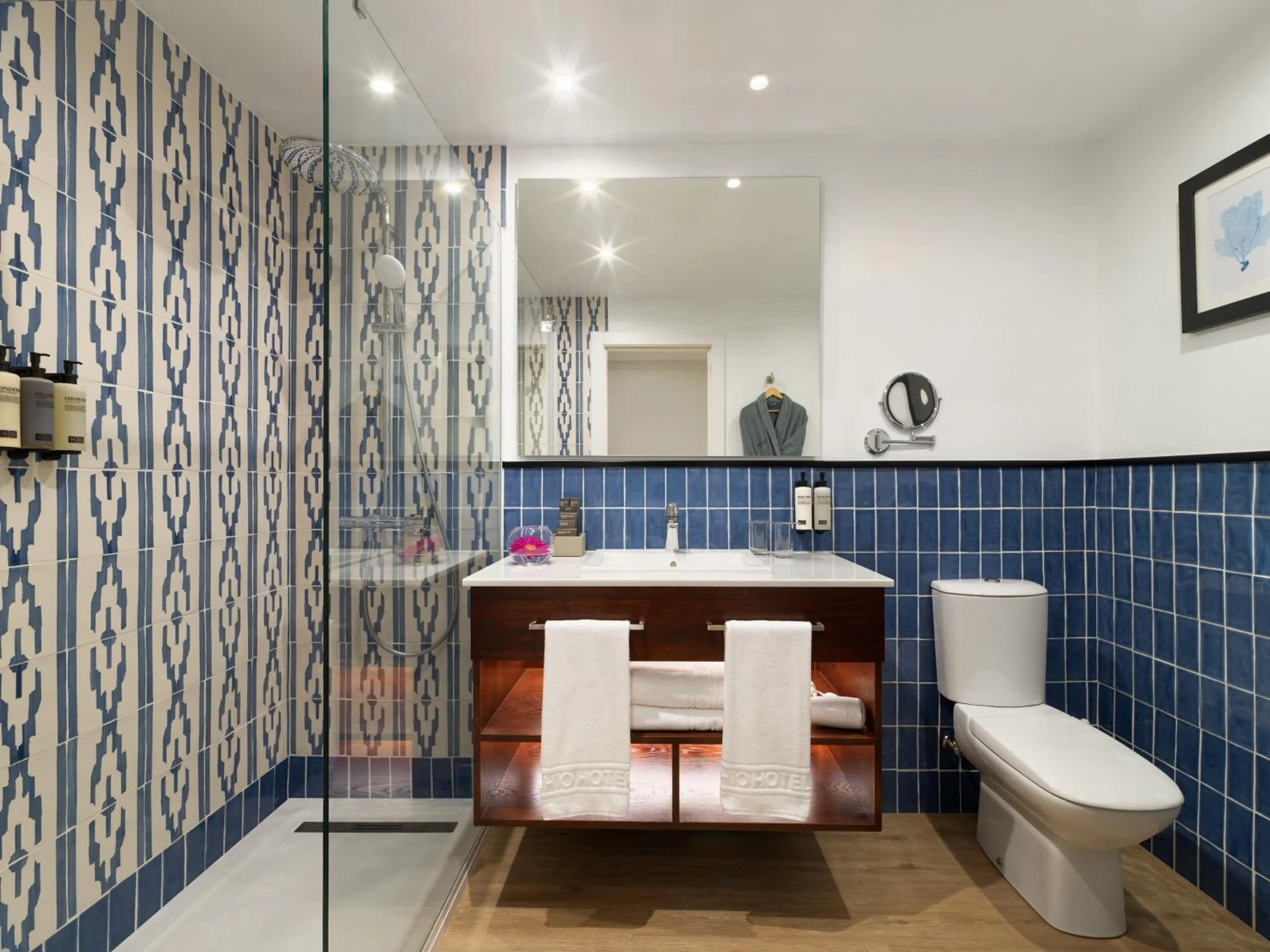 Bathroom in H10 Playa Esmeralda - Adults Only