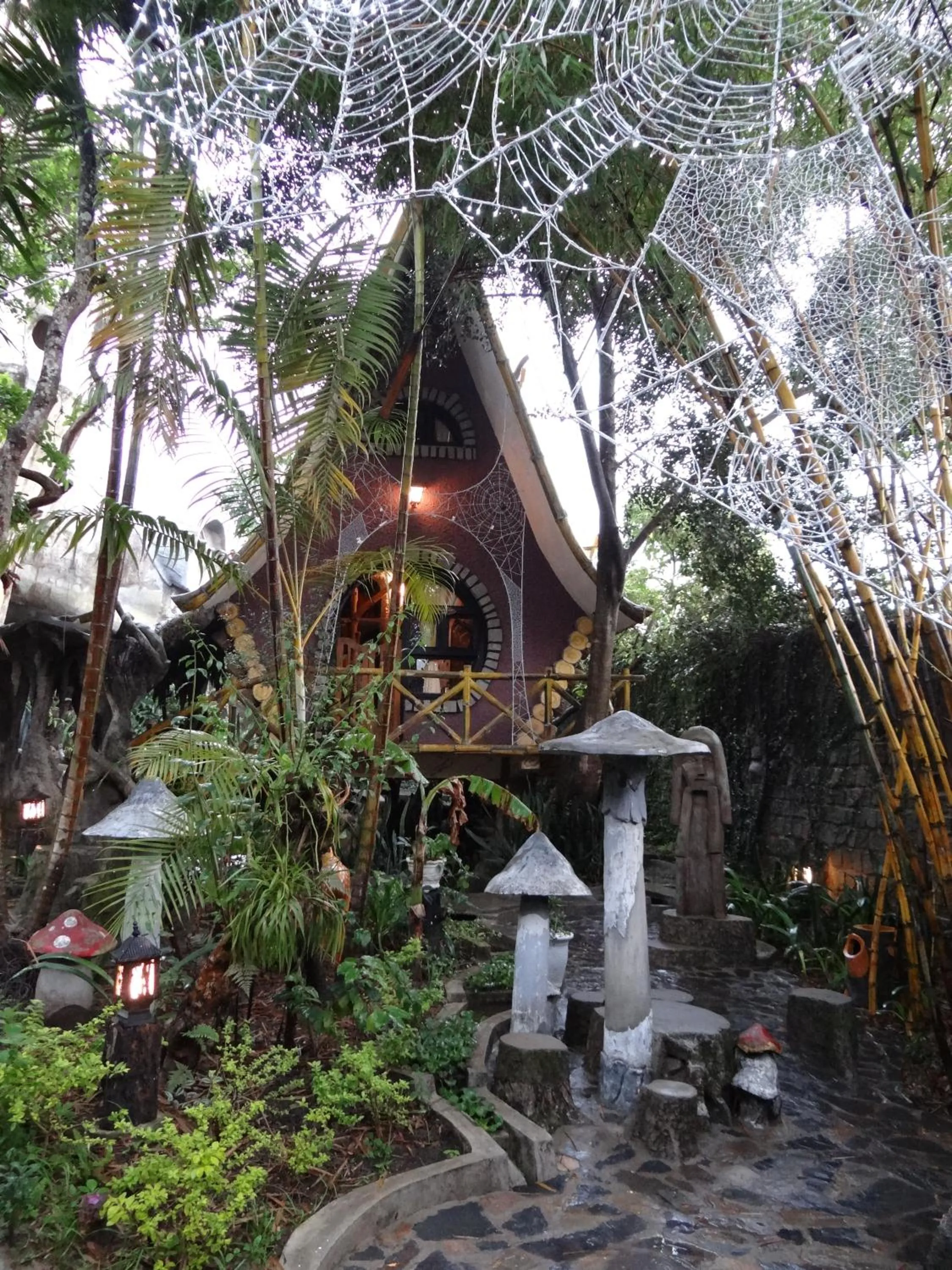 Facade/entrance in Crazy House