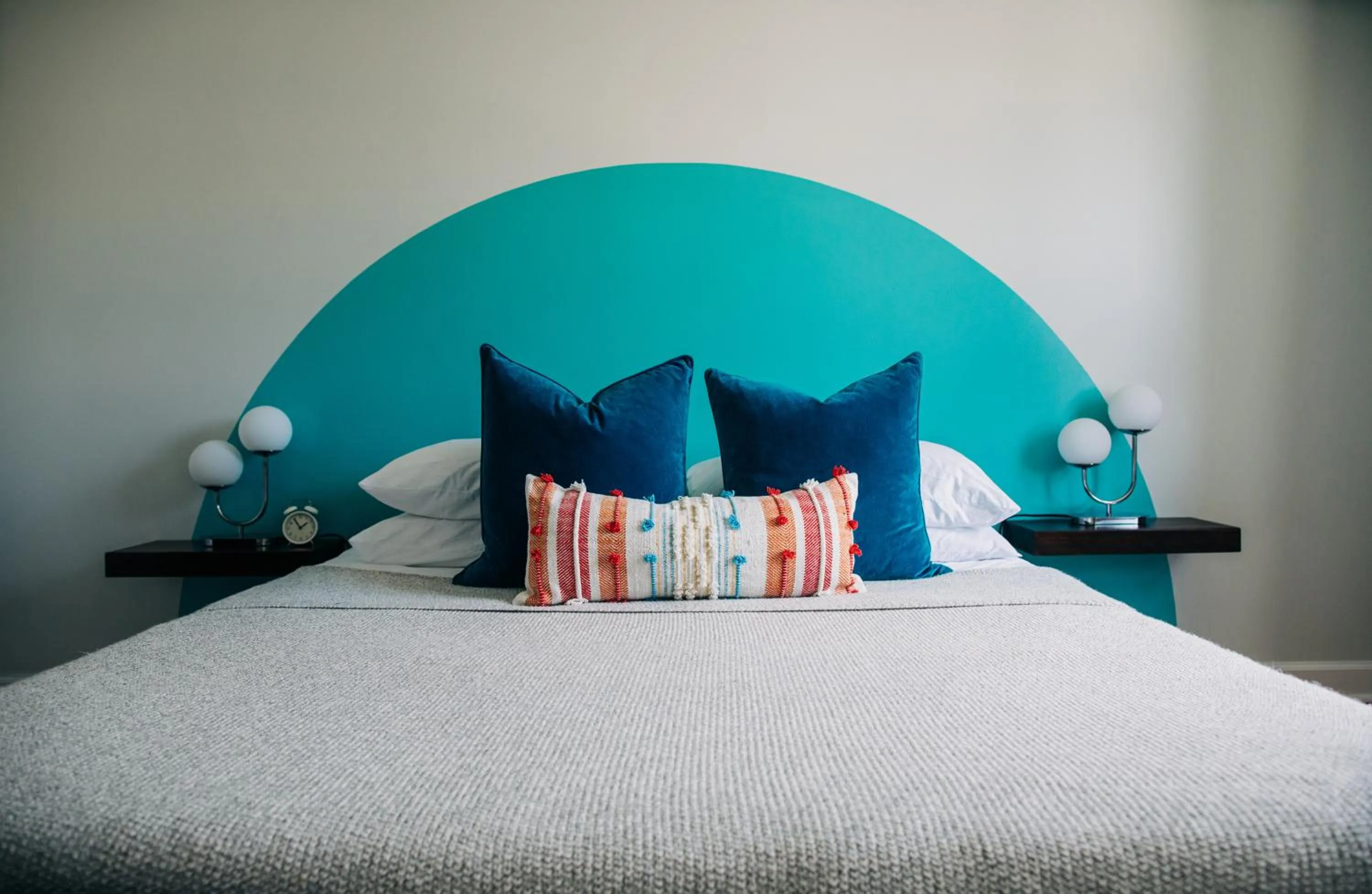 Bedroom, Bed in Stellar Suites