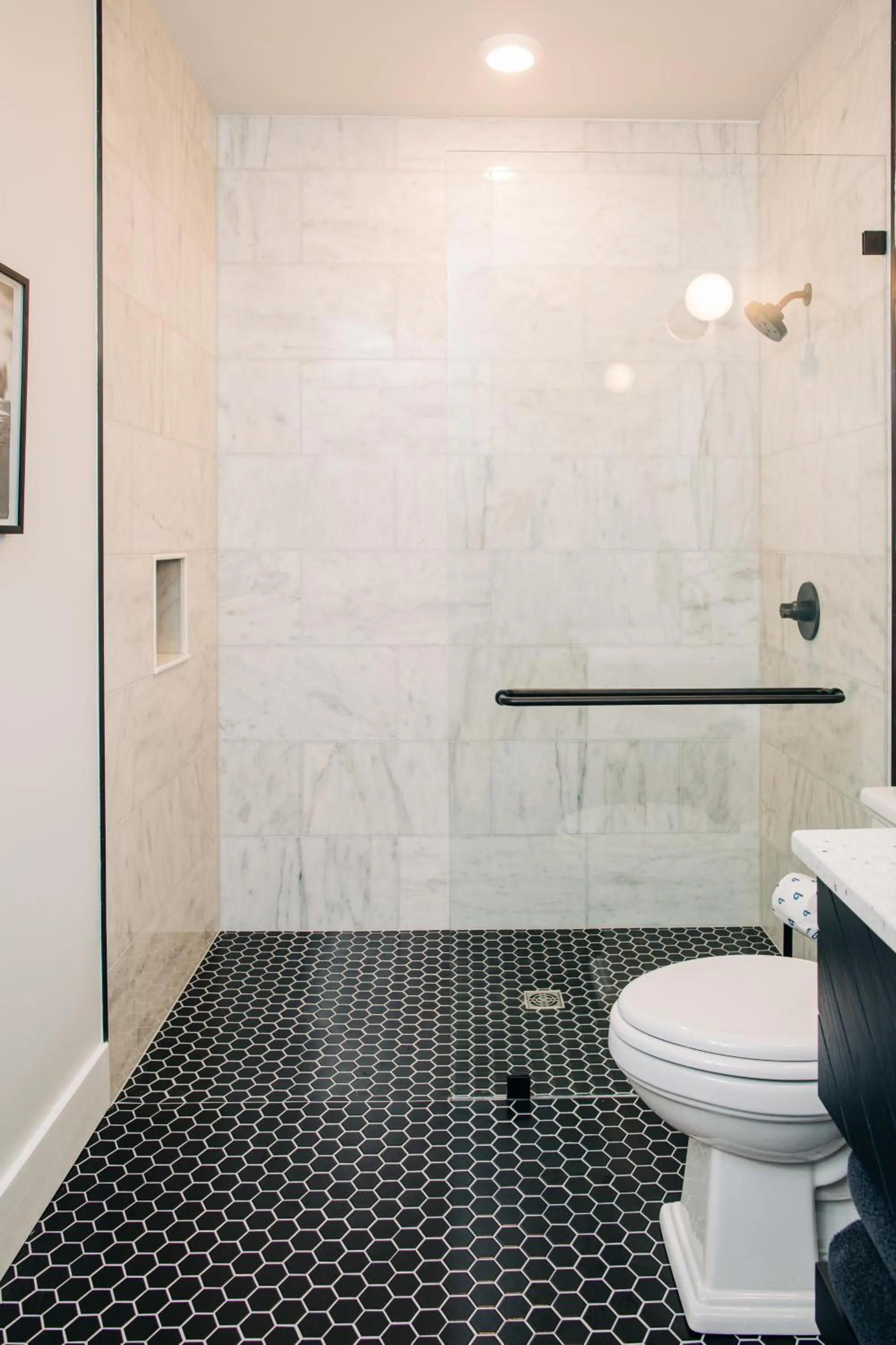 Shower in Stellar Suites