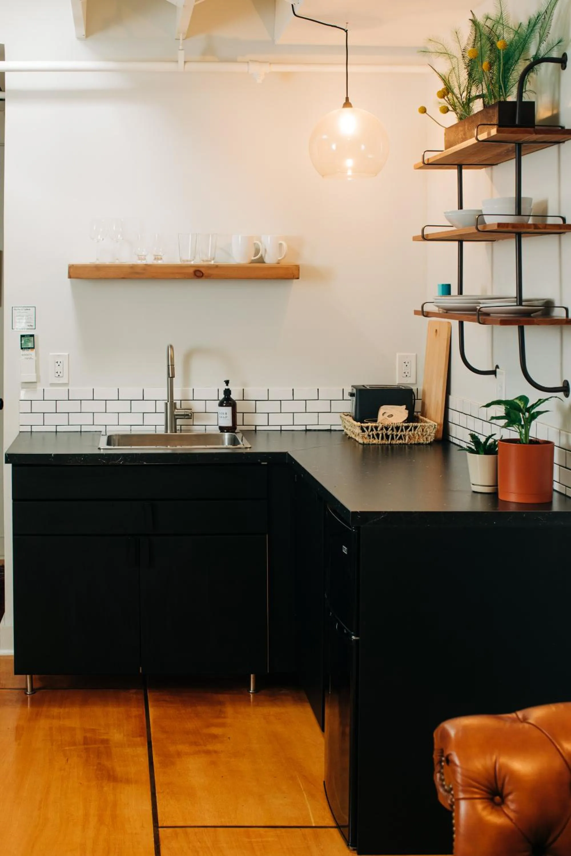 Kitchen or kitchenette in Stellar Suites