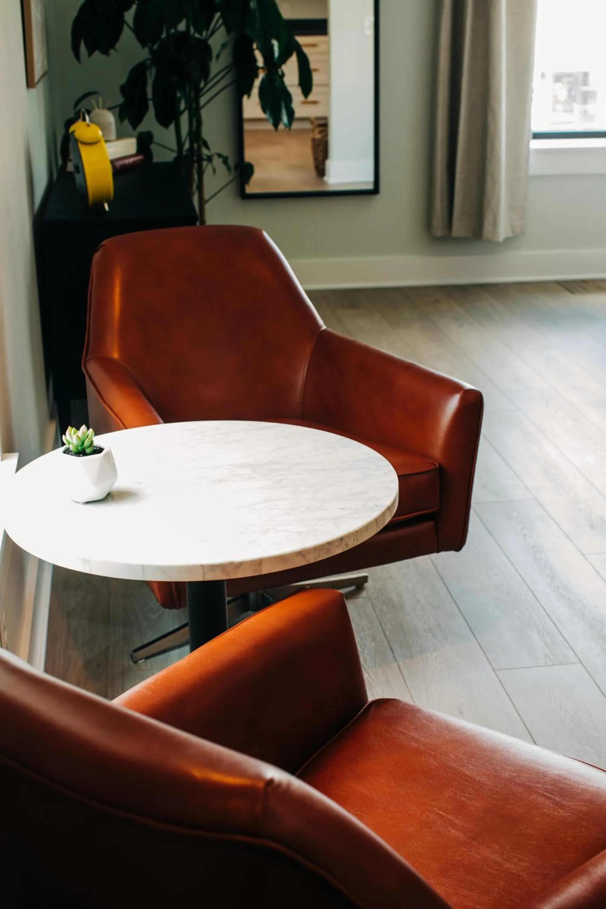 Seating area in Stellar Suites