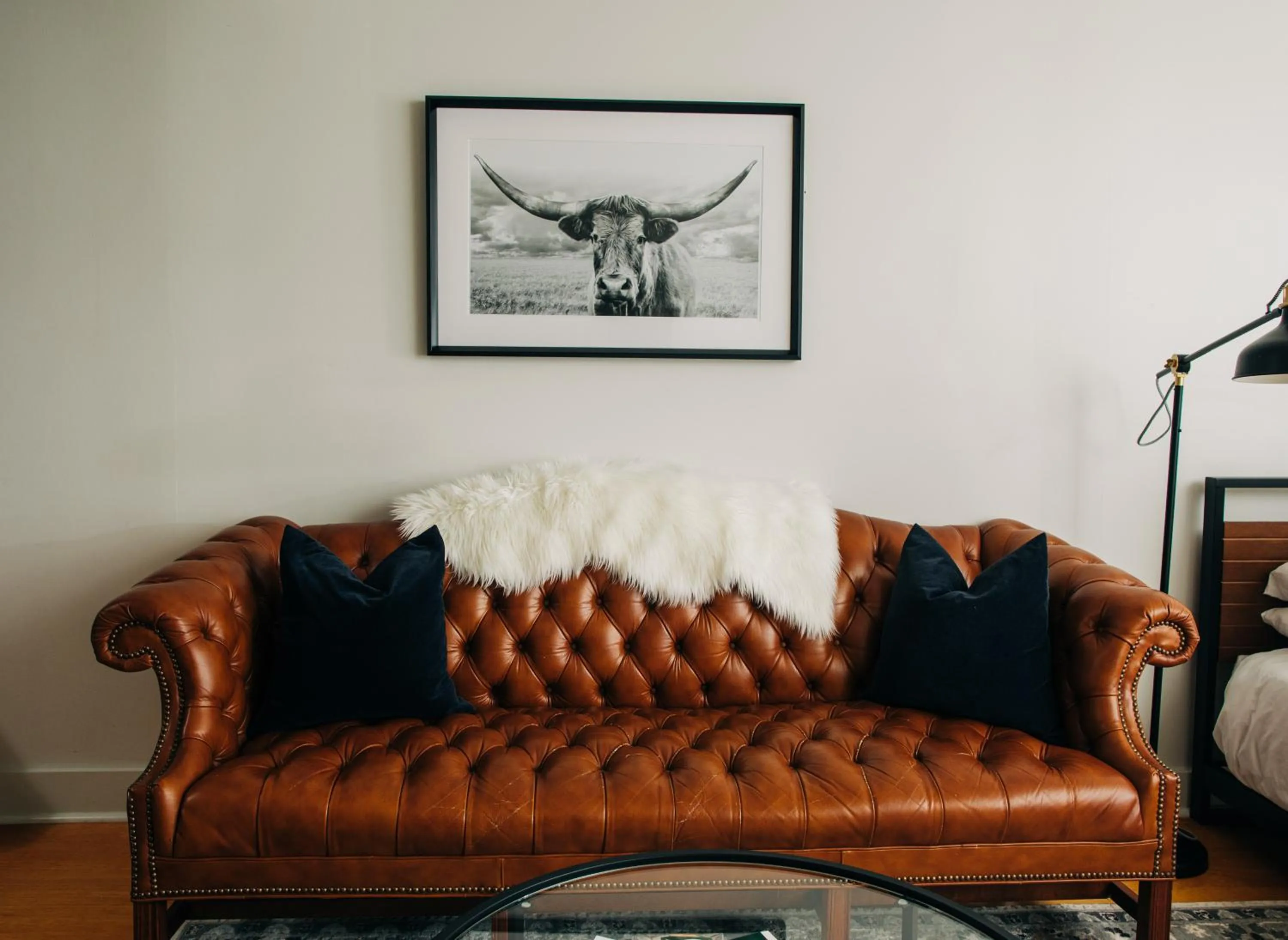 Seating area in Stellar Suites