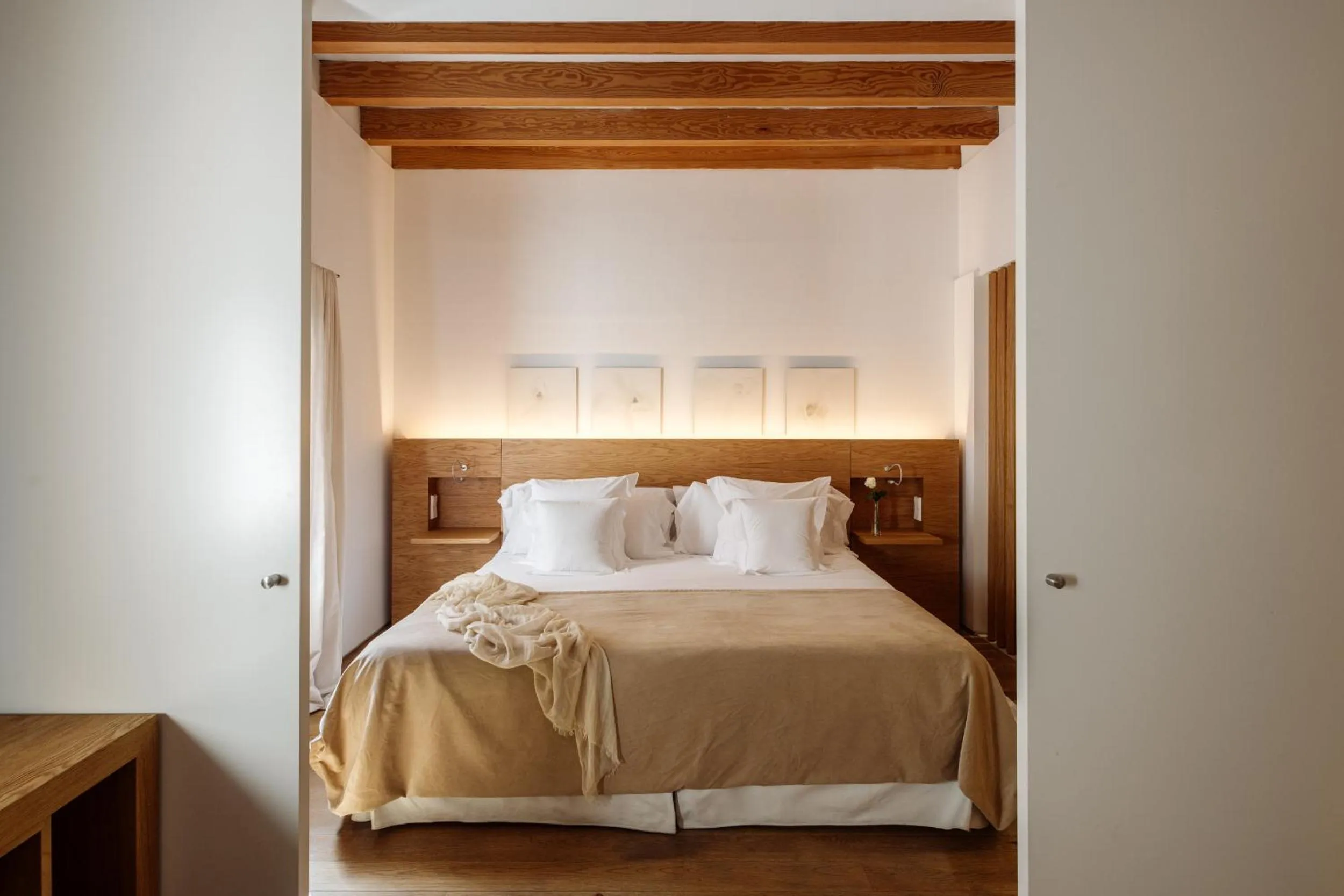 Bedroom, Bed in Convent de la Missio - Grand Luxury Boutique hotel, Adults Only