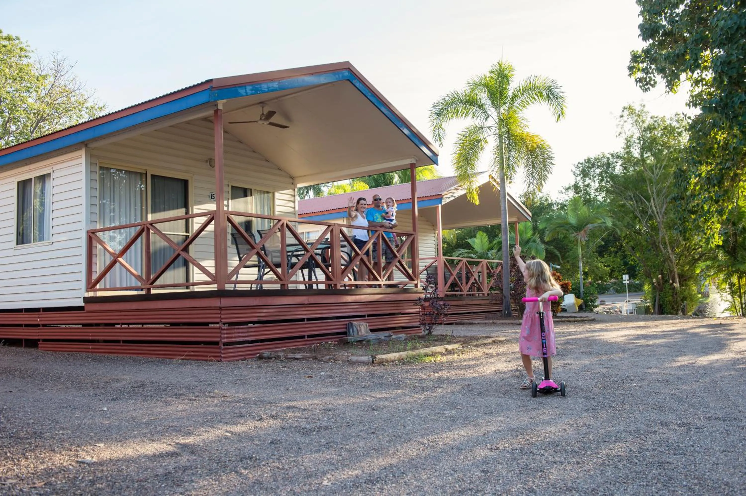 Family in Discovery Parks - Lake Kununurra