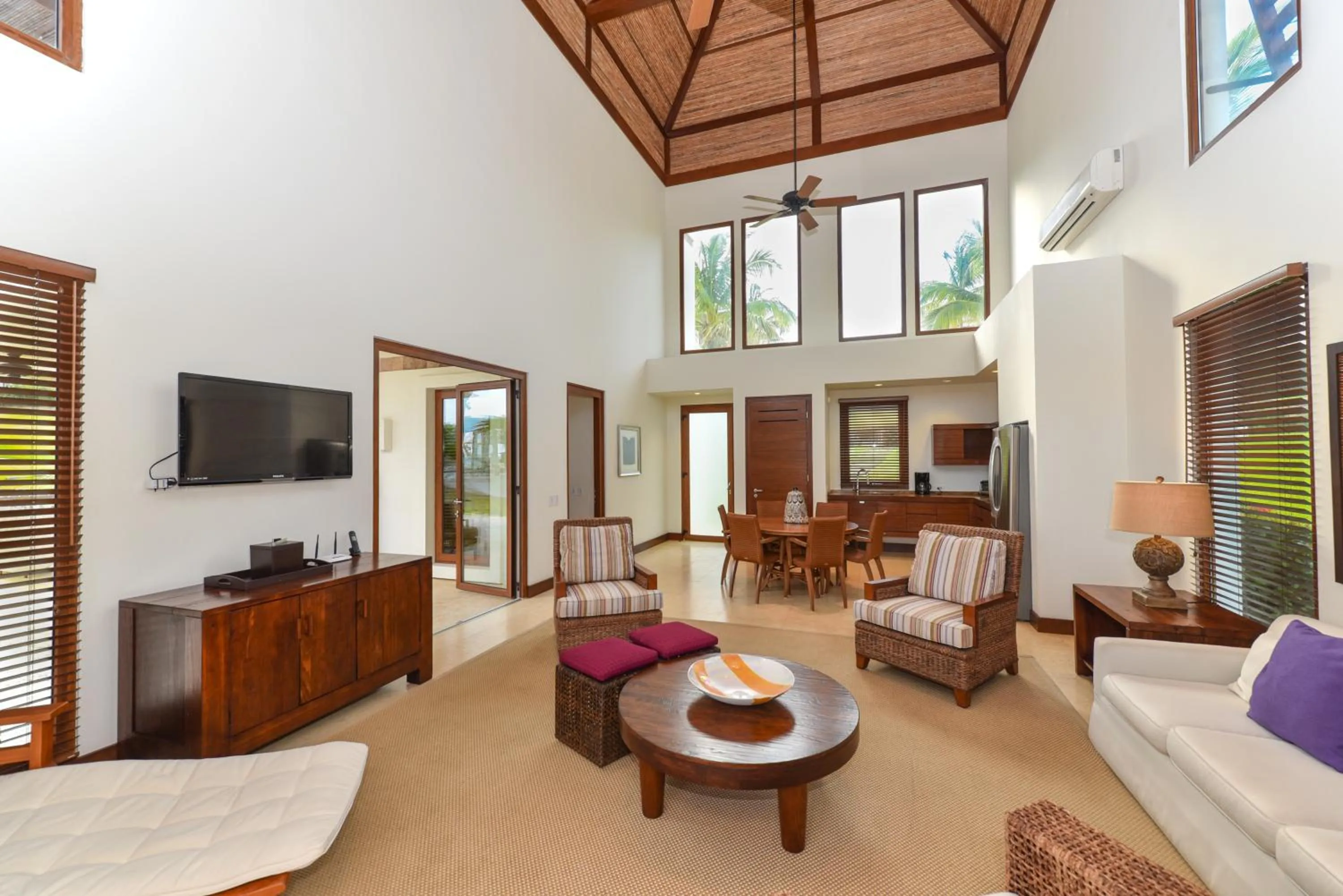 Living room in Las Verandas Hotel & Villas