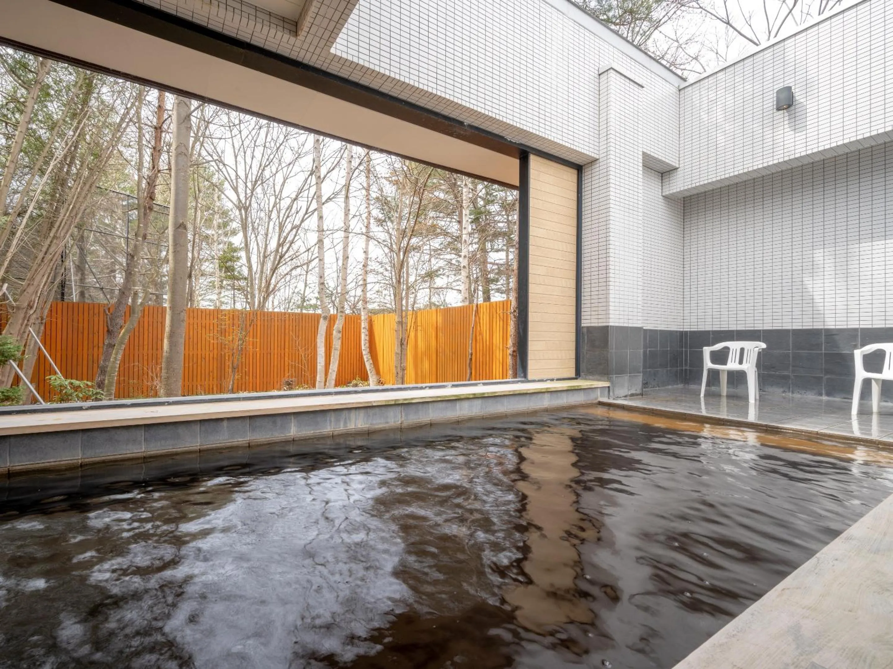 Hot Spring Bath in Hotel Daiheigen