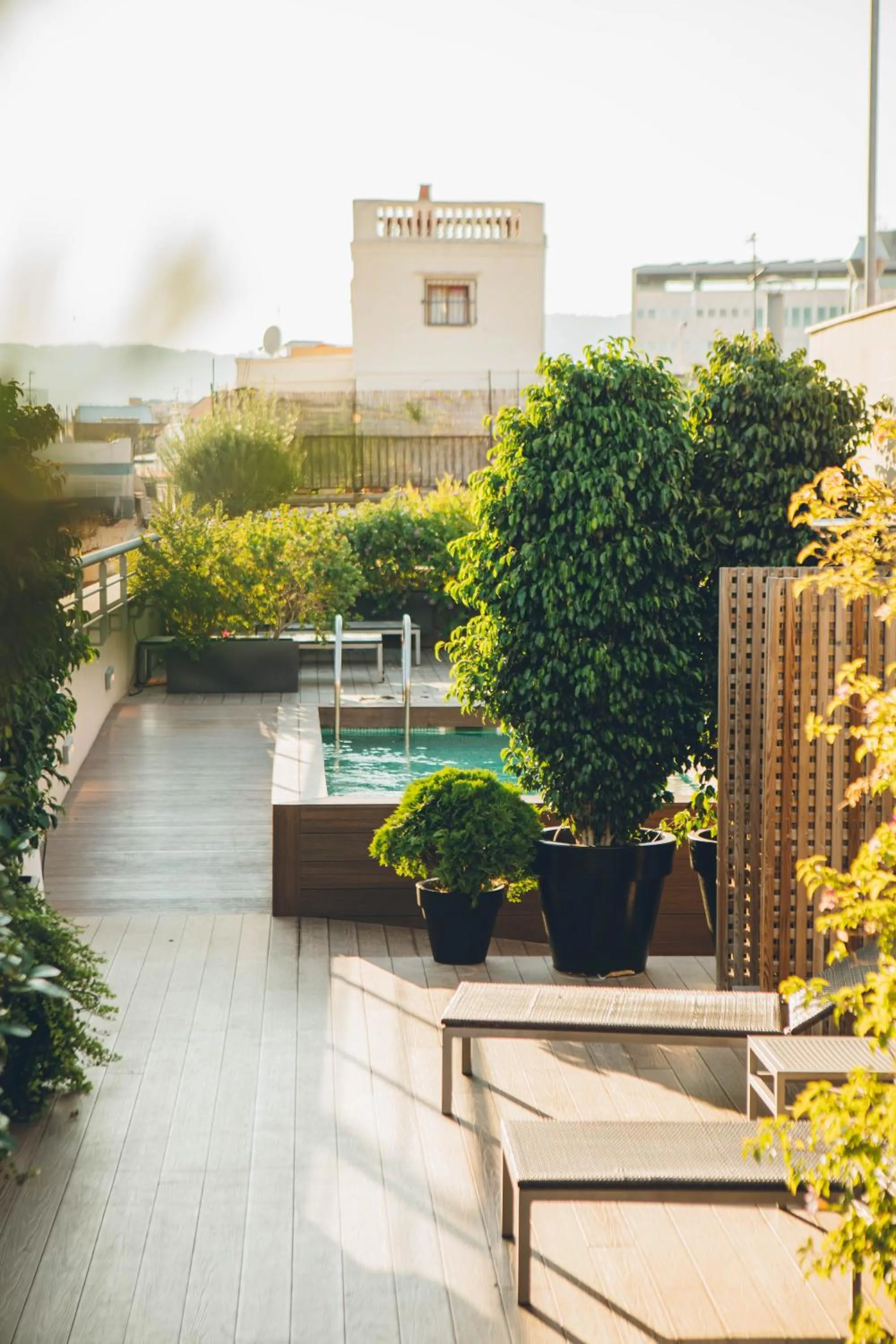 Swimming pool in Duquesa de Cardona Hotel 4 Sup by Grup Duquessa