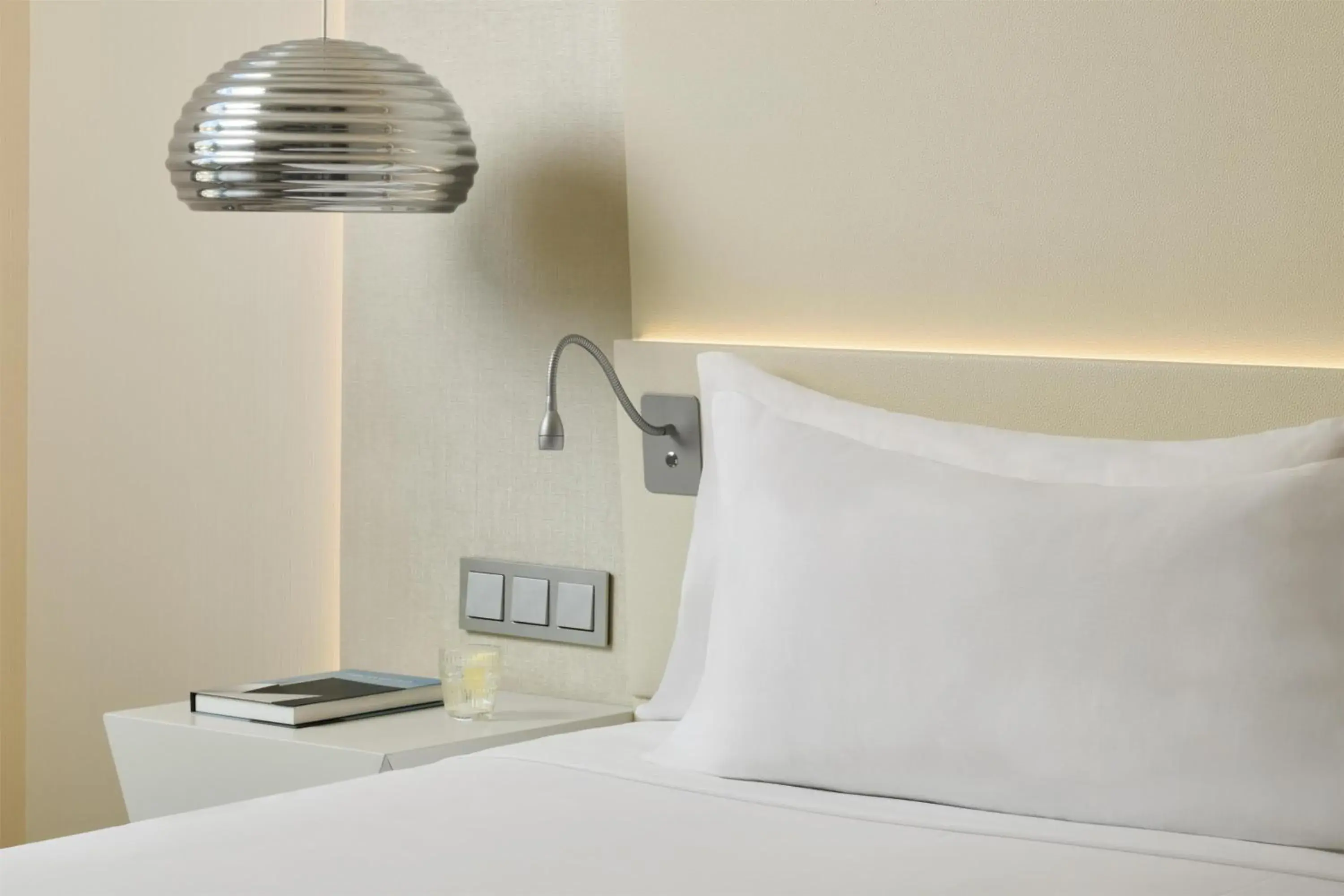 Family Interconnecting with Extrabed (3 AD + 2 CH) in NH Málaga Family Interconnecting with Extrabed (3 AD + 2 CH) in NH Málaga