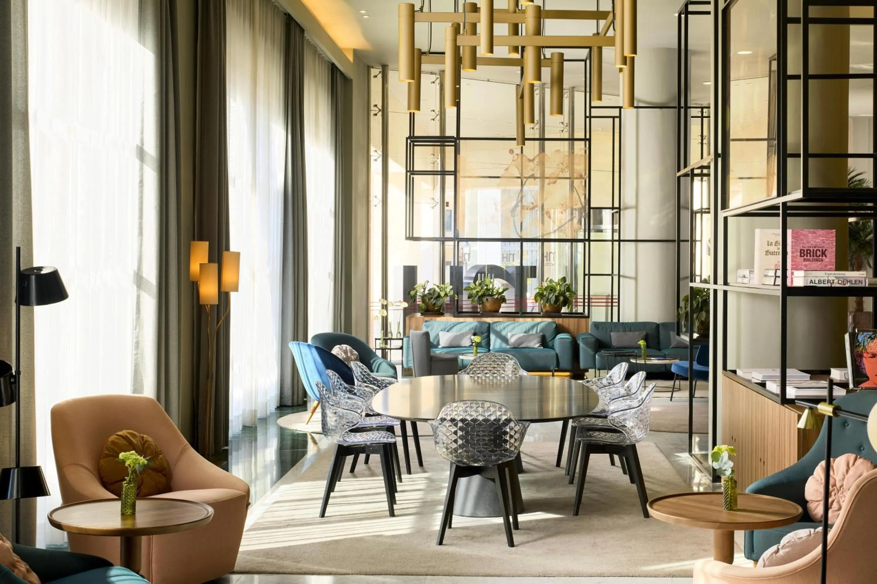 Lobby or reception in NH Málaga