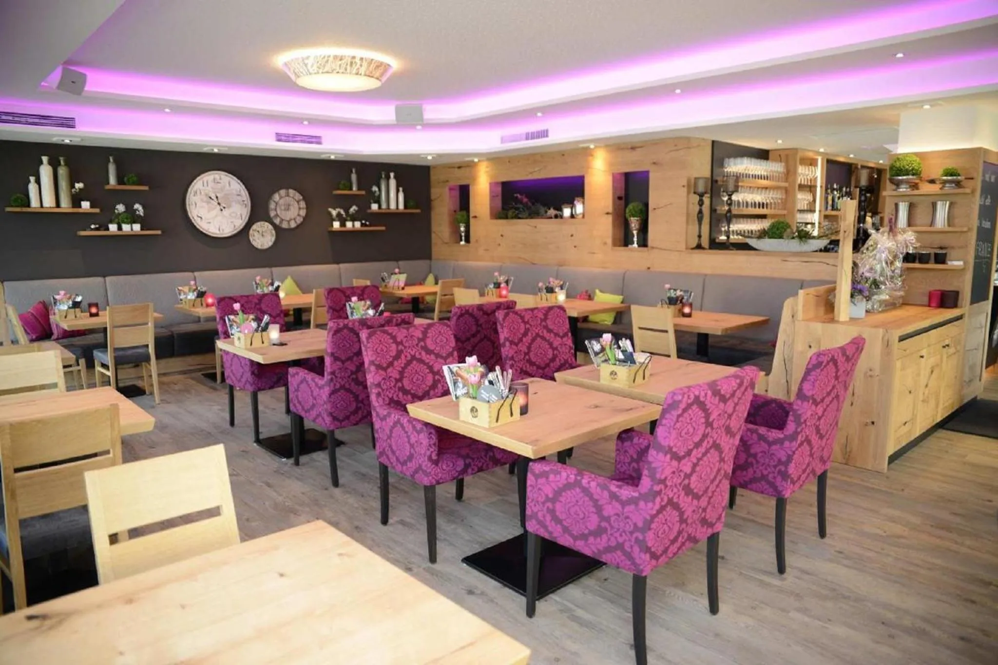 Restaurant/places to eat in Hotel Dein Franz