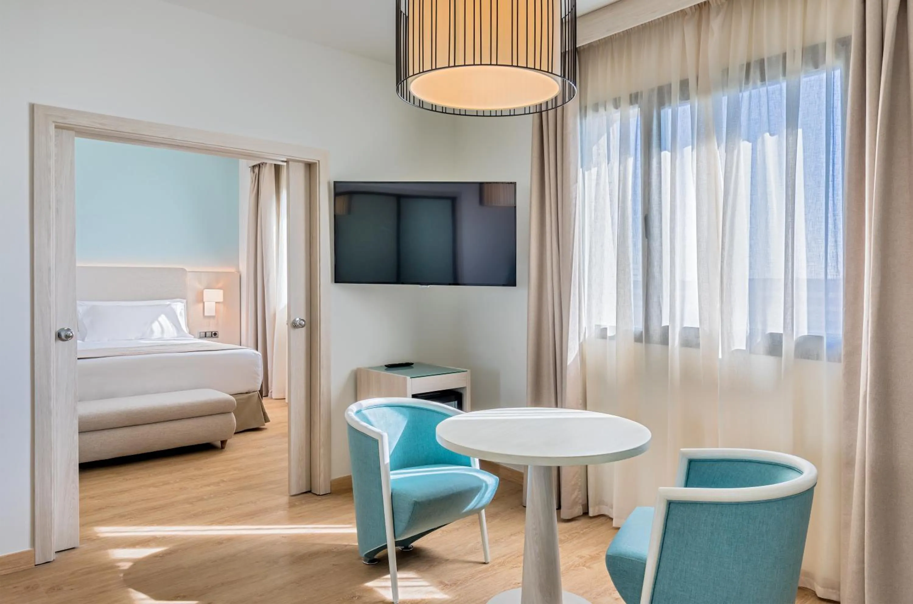 Bed in Occidental Sevilla Viapol