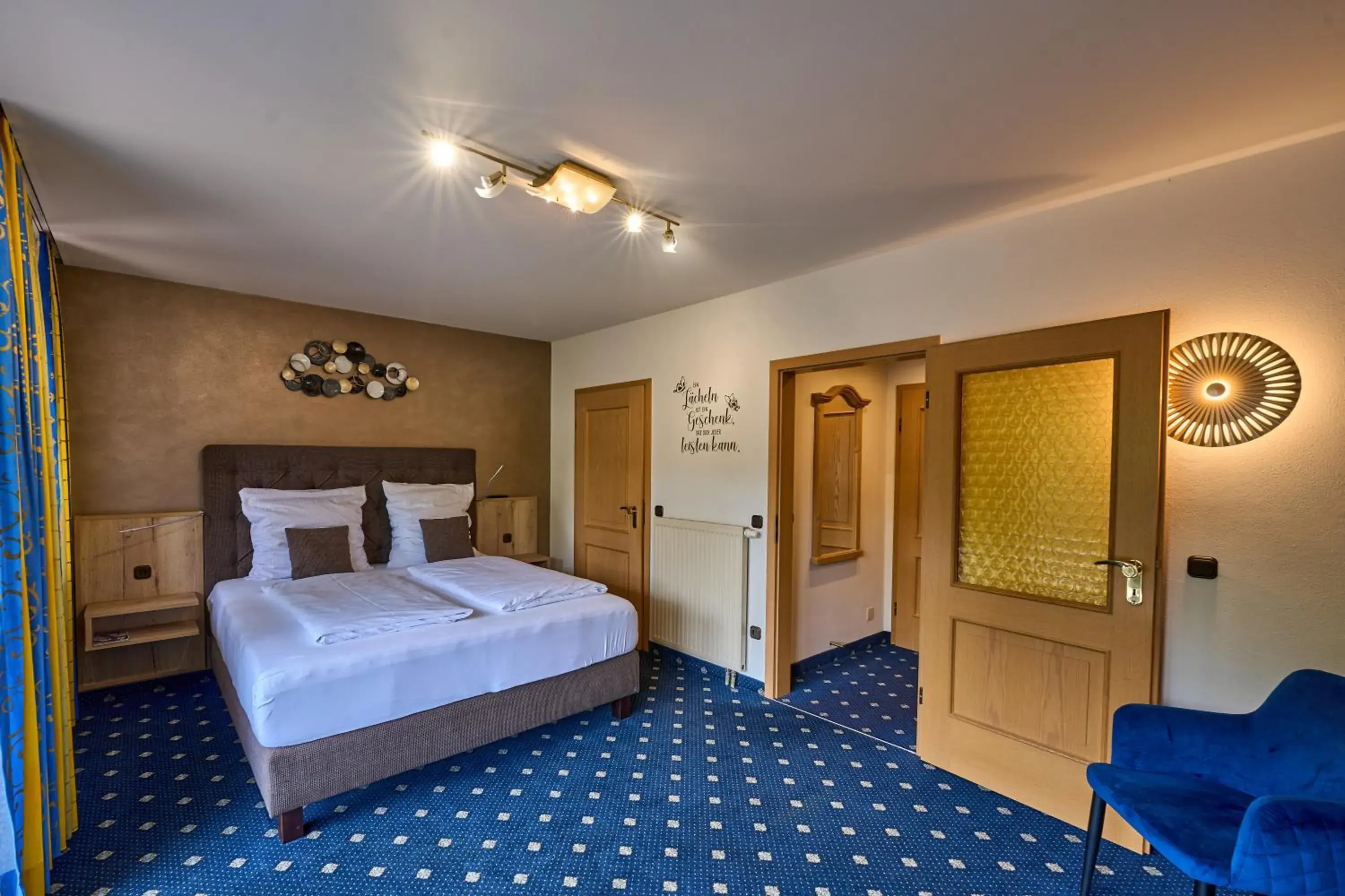 Deluxe Double Room with Balcony in Gästehaus Forellenhof Deluxe Double Room with Balcony in Gästehaus Forellenhof