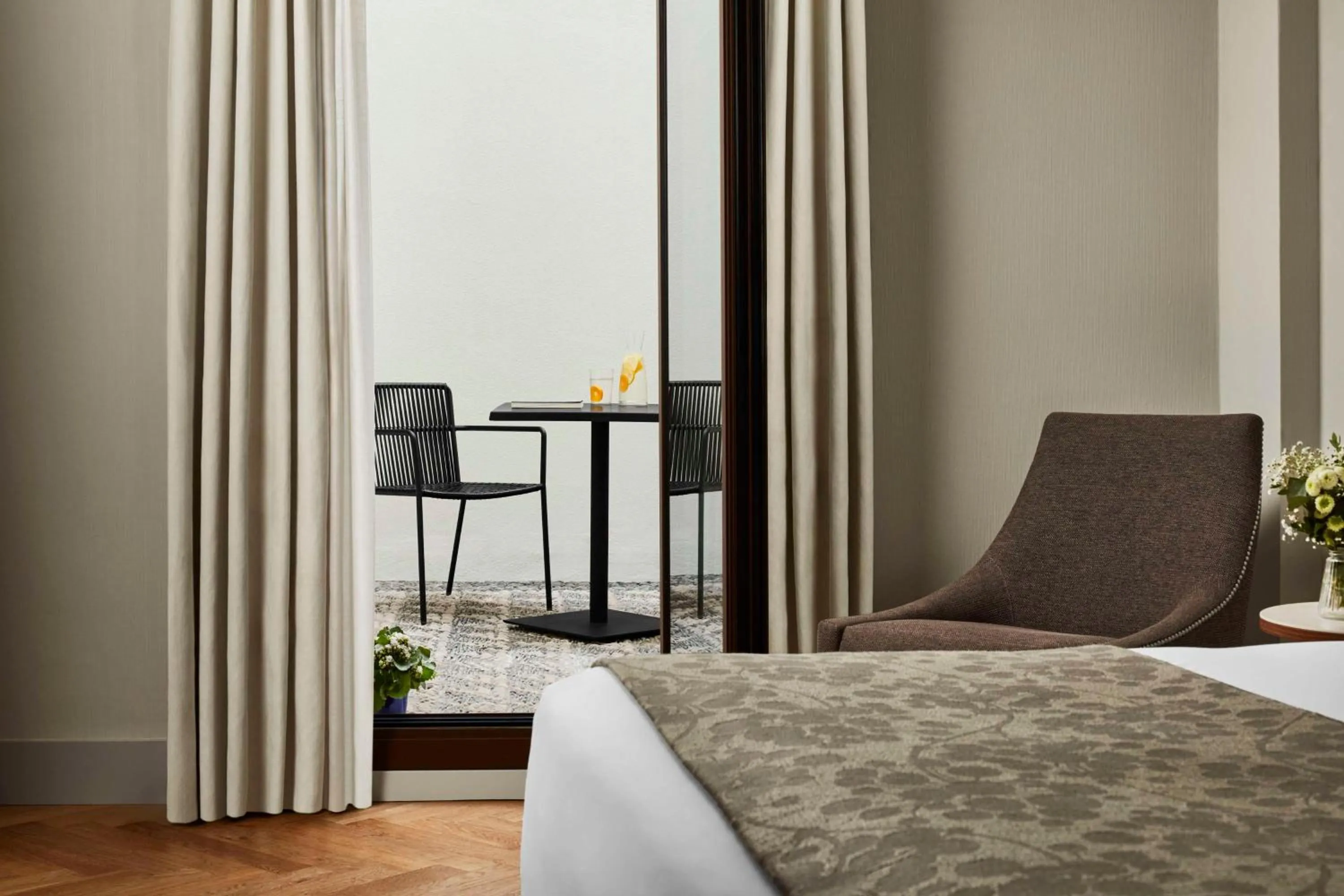 Photo of the whole room, Bed in NH Collection Amistad Córdoba