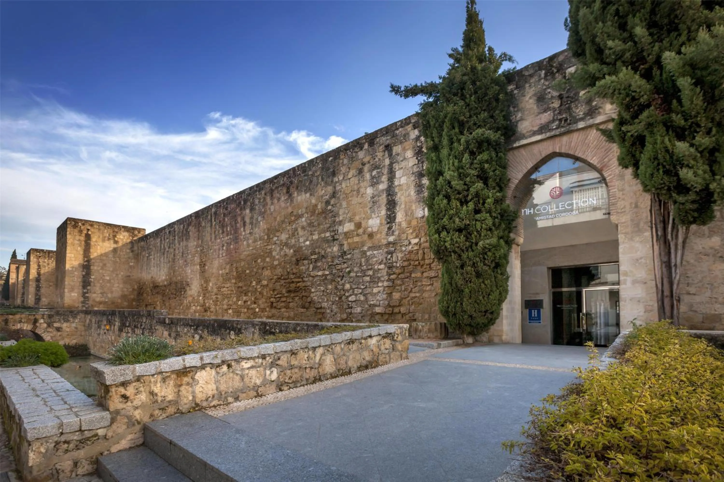 Property building in NH Collection Amistad Córdoba