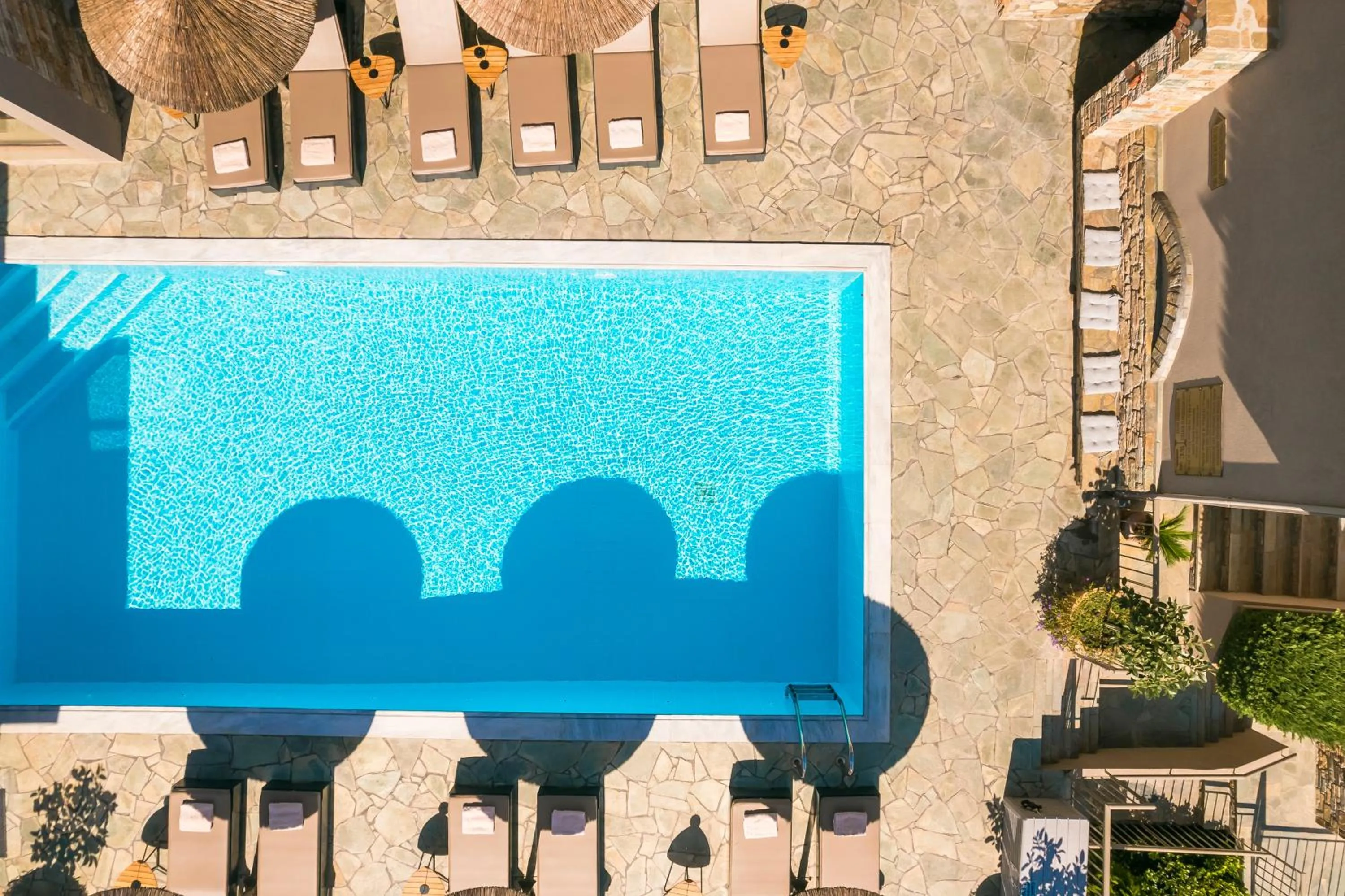 Paramithenio Village Beach Resort & Spa