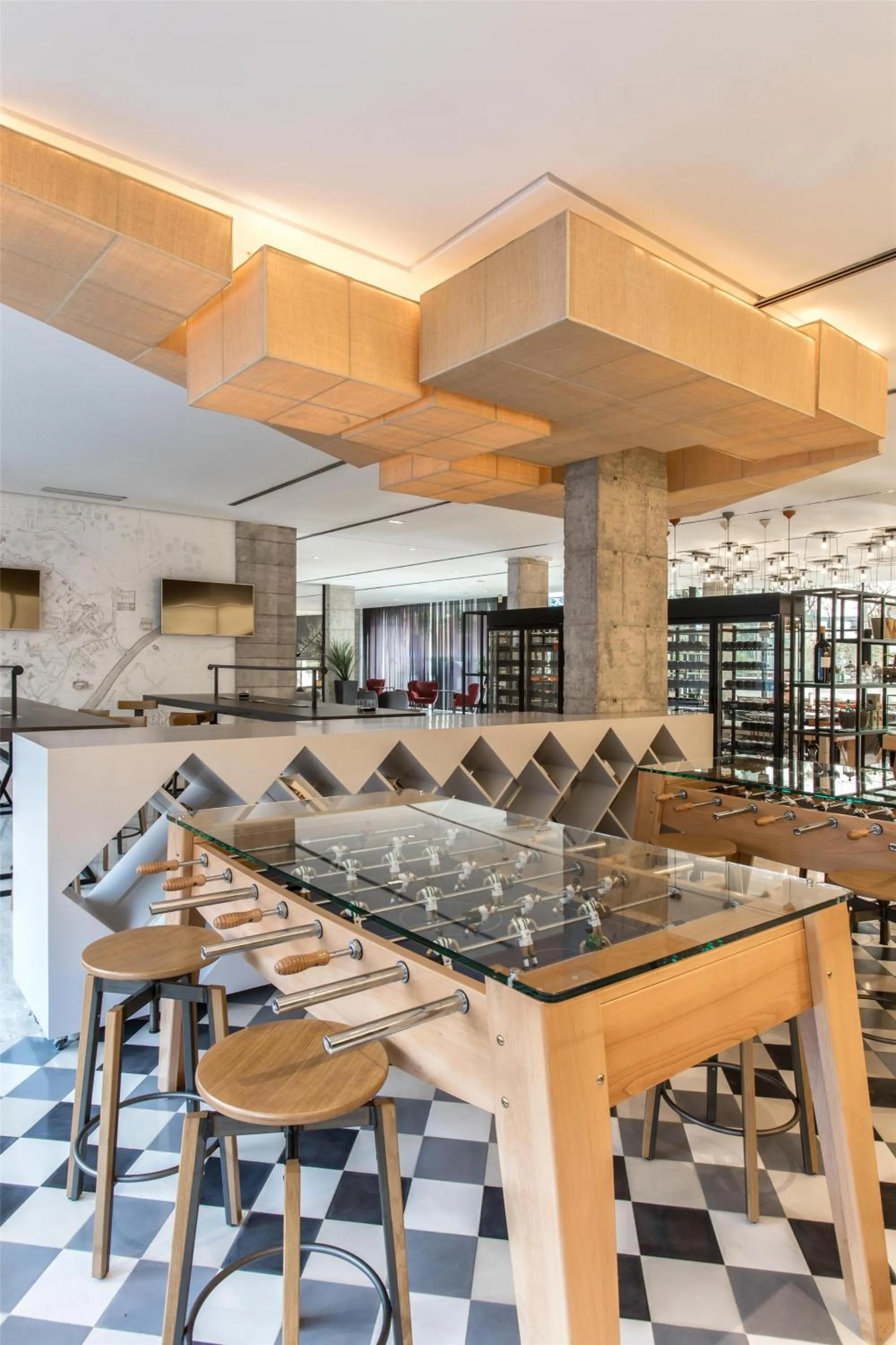 Restaurant/places to eat in NH Sevilla Plaza de Armas