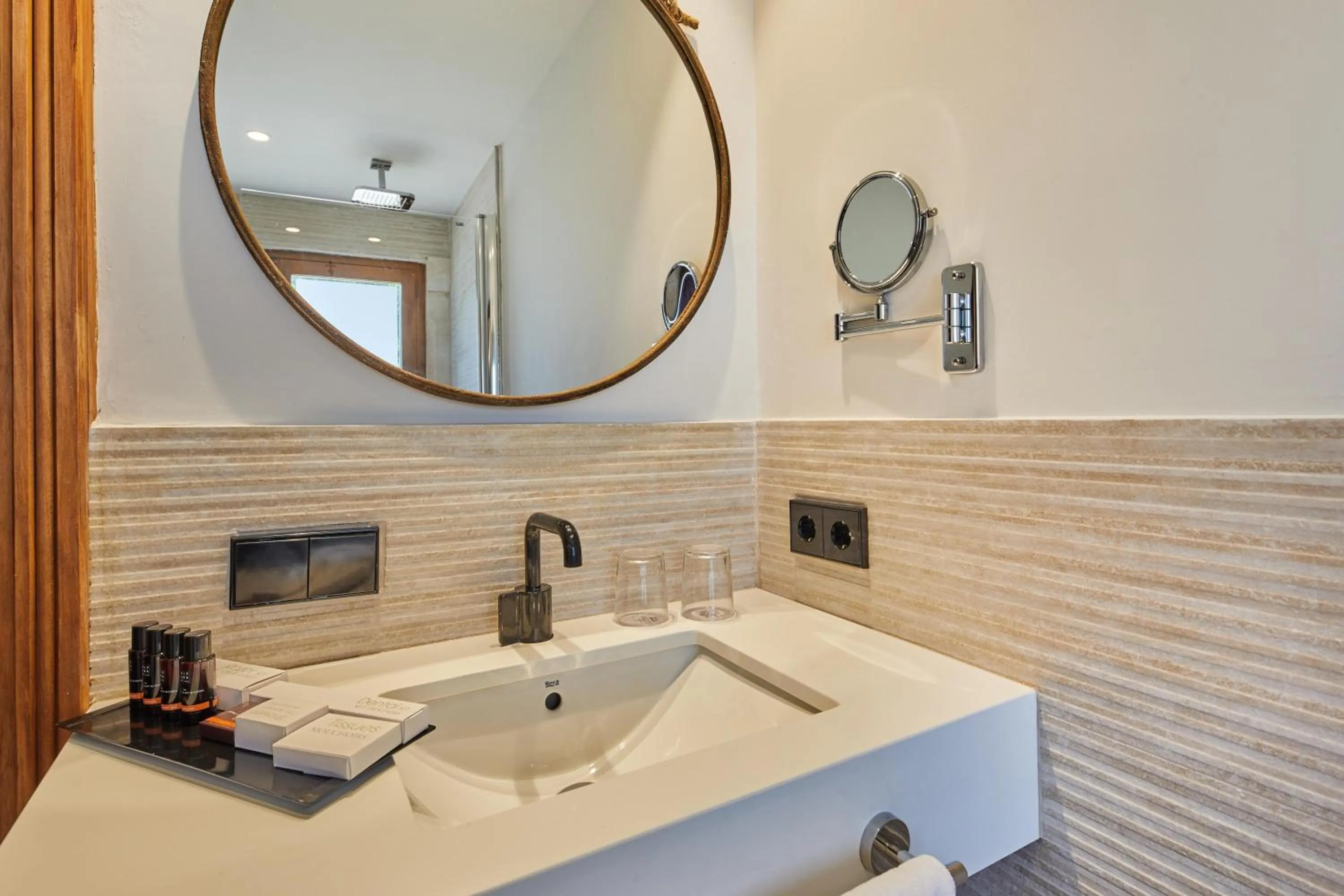 Bathroom in Virrey Finca Hotel