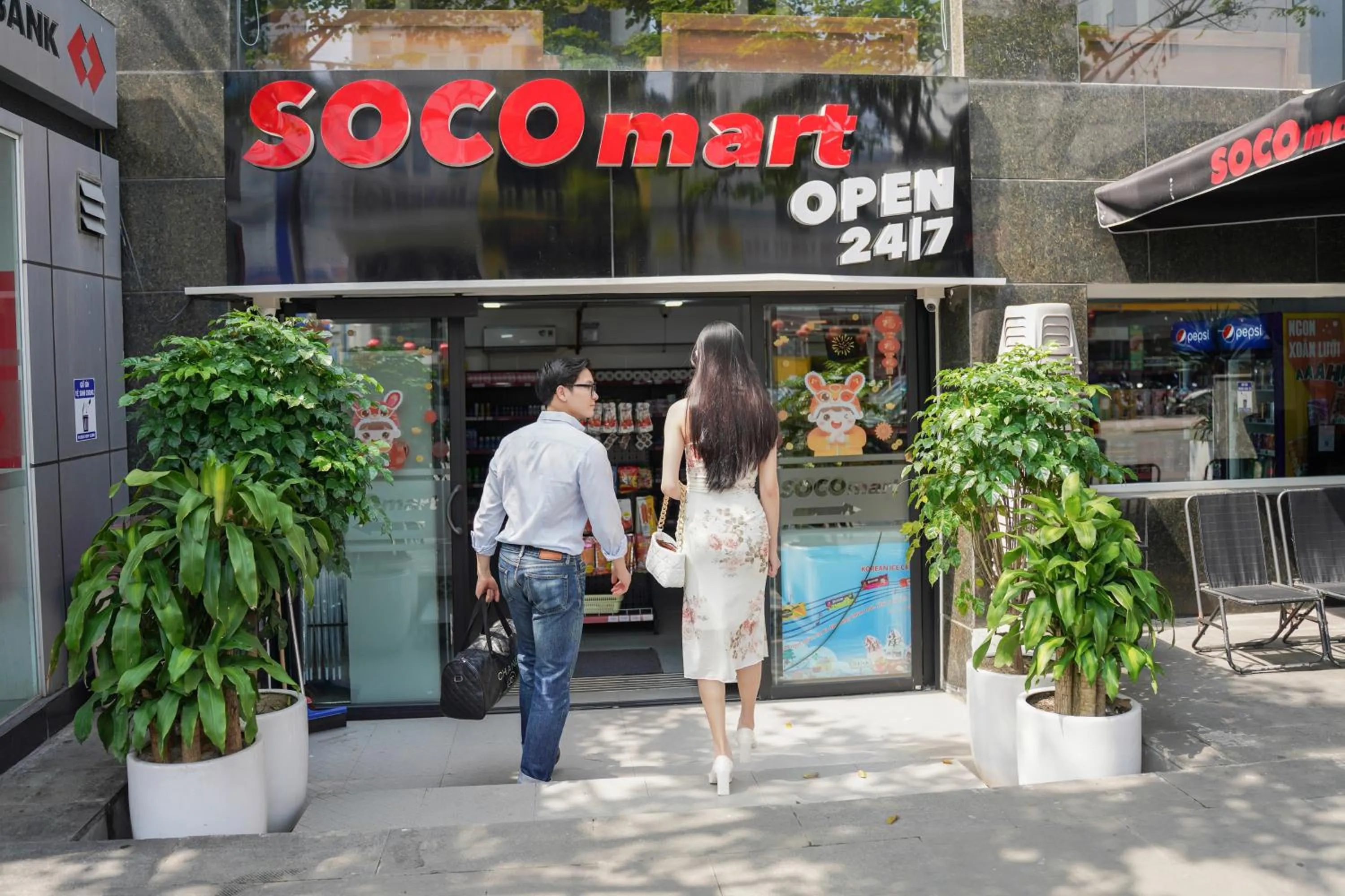 Supermarket/grocery shop in Hotel Soco