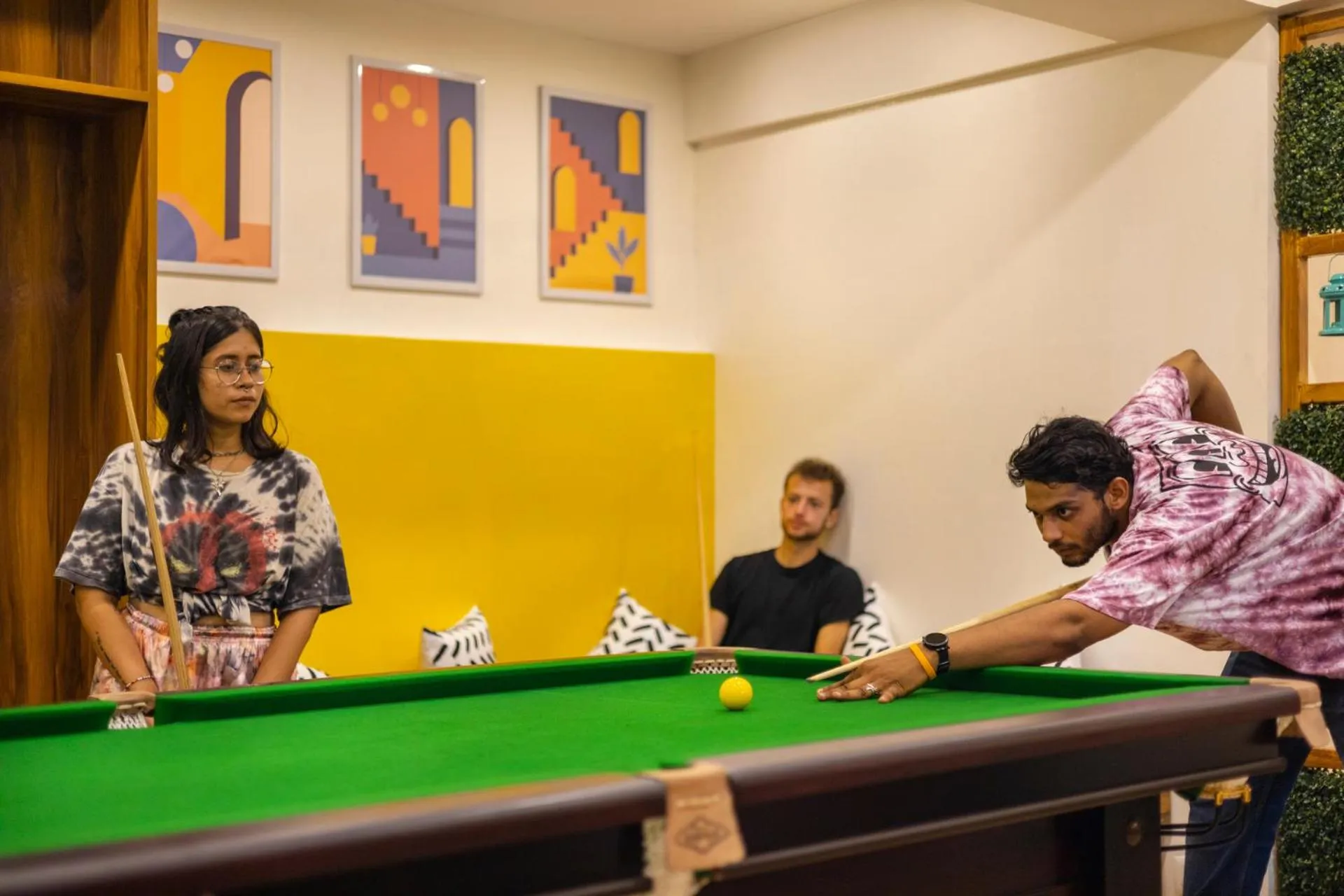 People in Zostel Plus Rishikesh, Mohanchatti