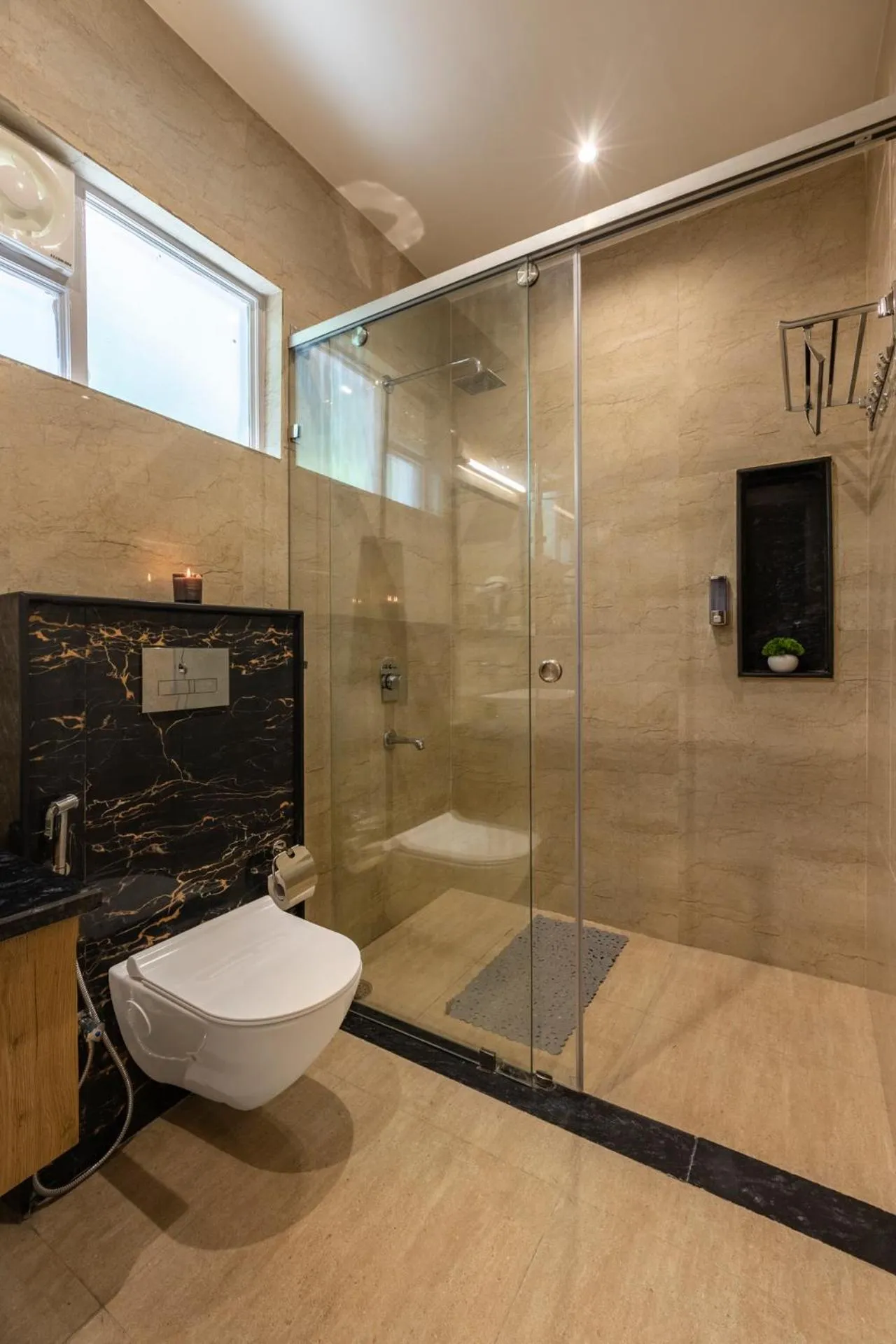 Bathroom in Zostel Plus Rishikesh, Mohanchatti